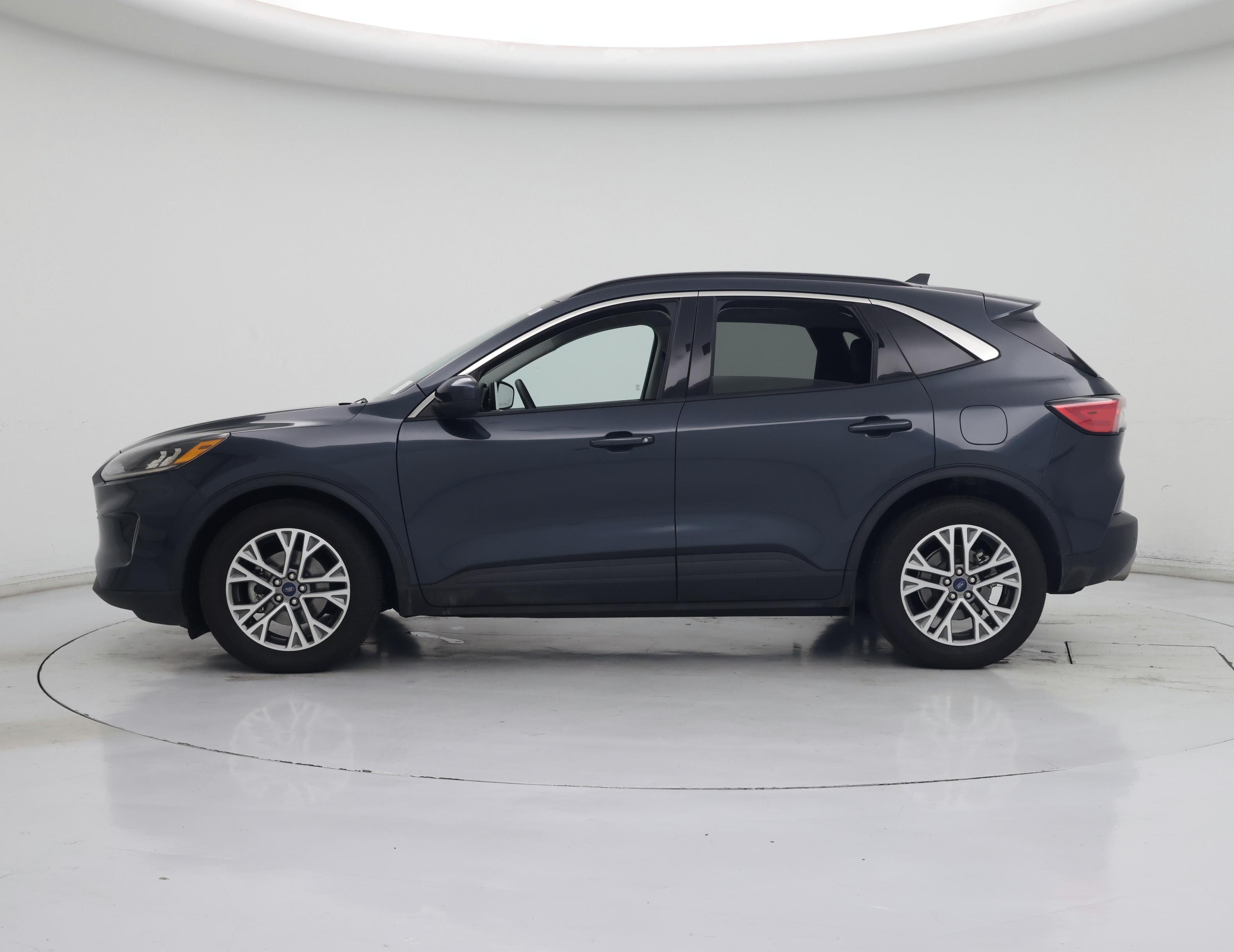 Thumbnail: 2022 Ford Escape - 3