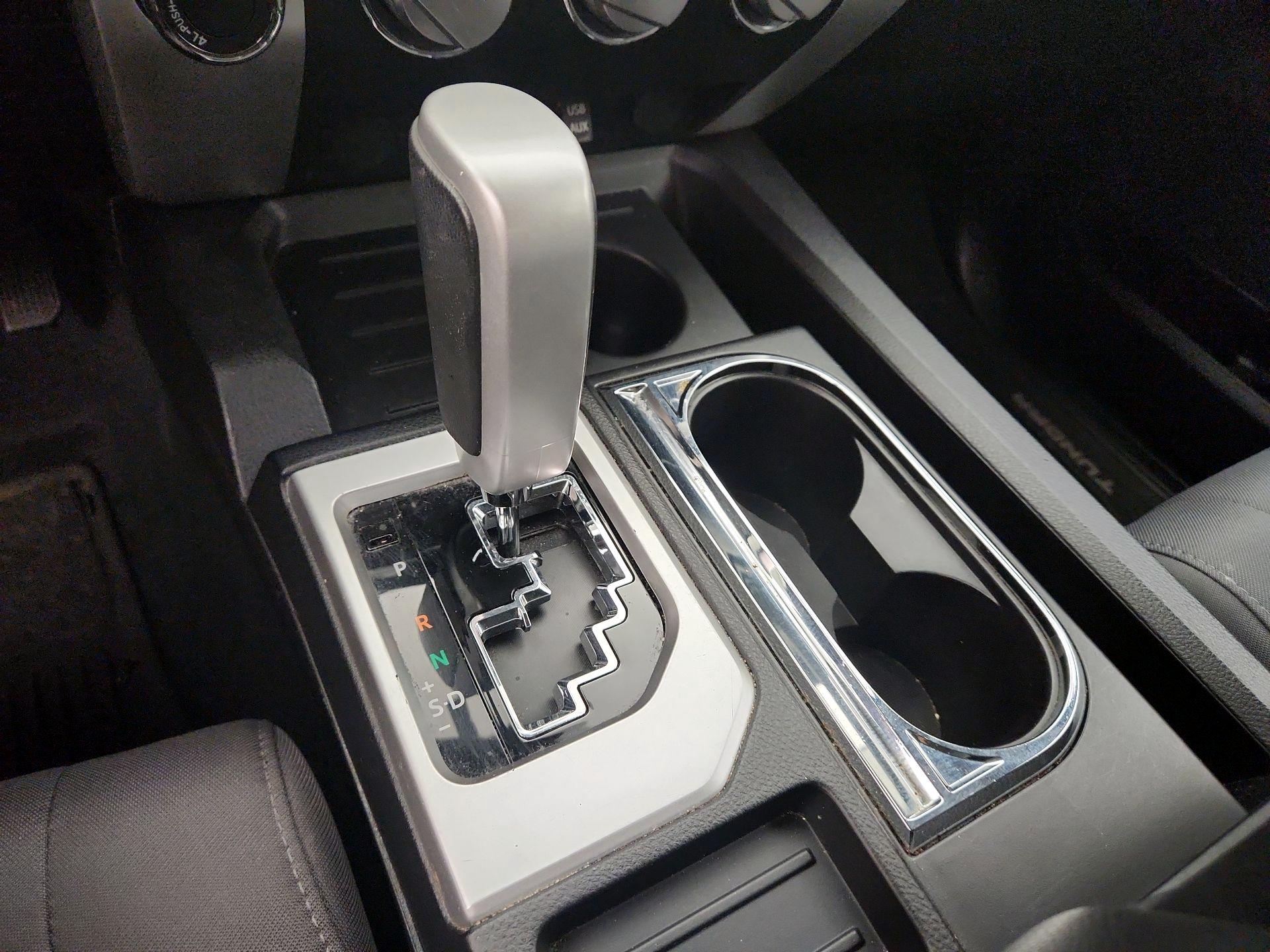 Thumbnail: 2016 Toyota Tundra - 17