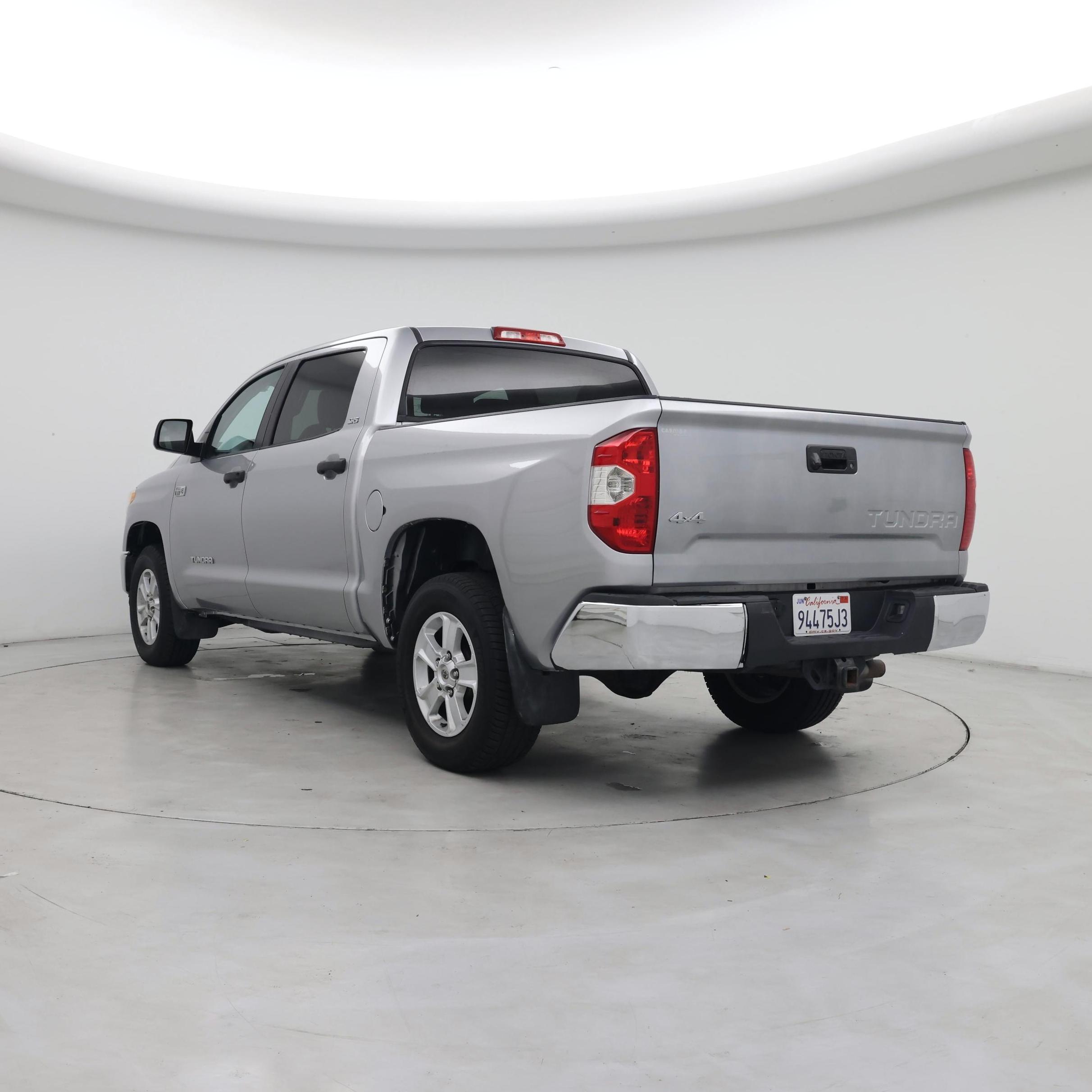 Thumbnail: 2016 Toyota Tundra - 2