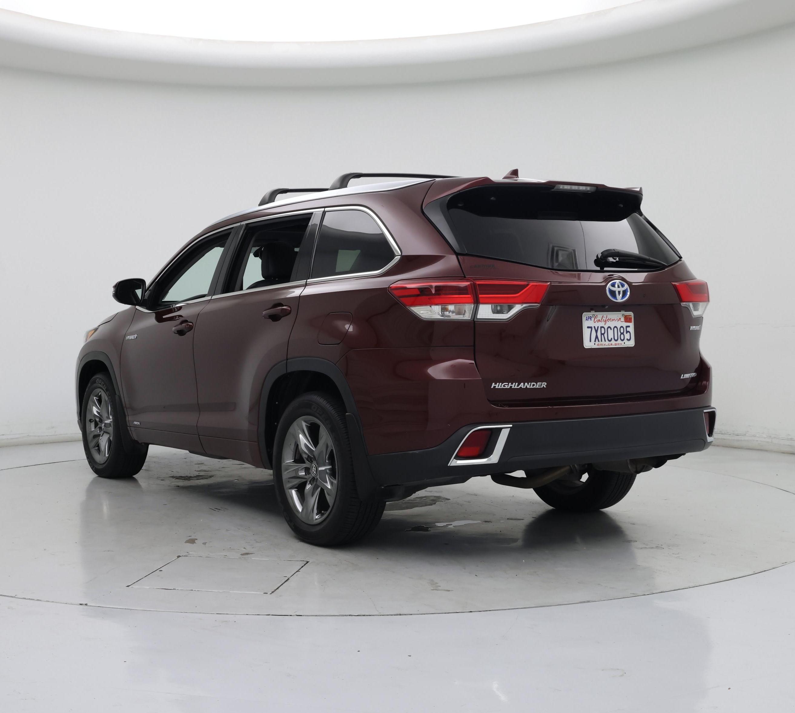 Thumbnail: 2017 Toyota Highlander - 2