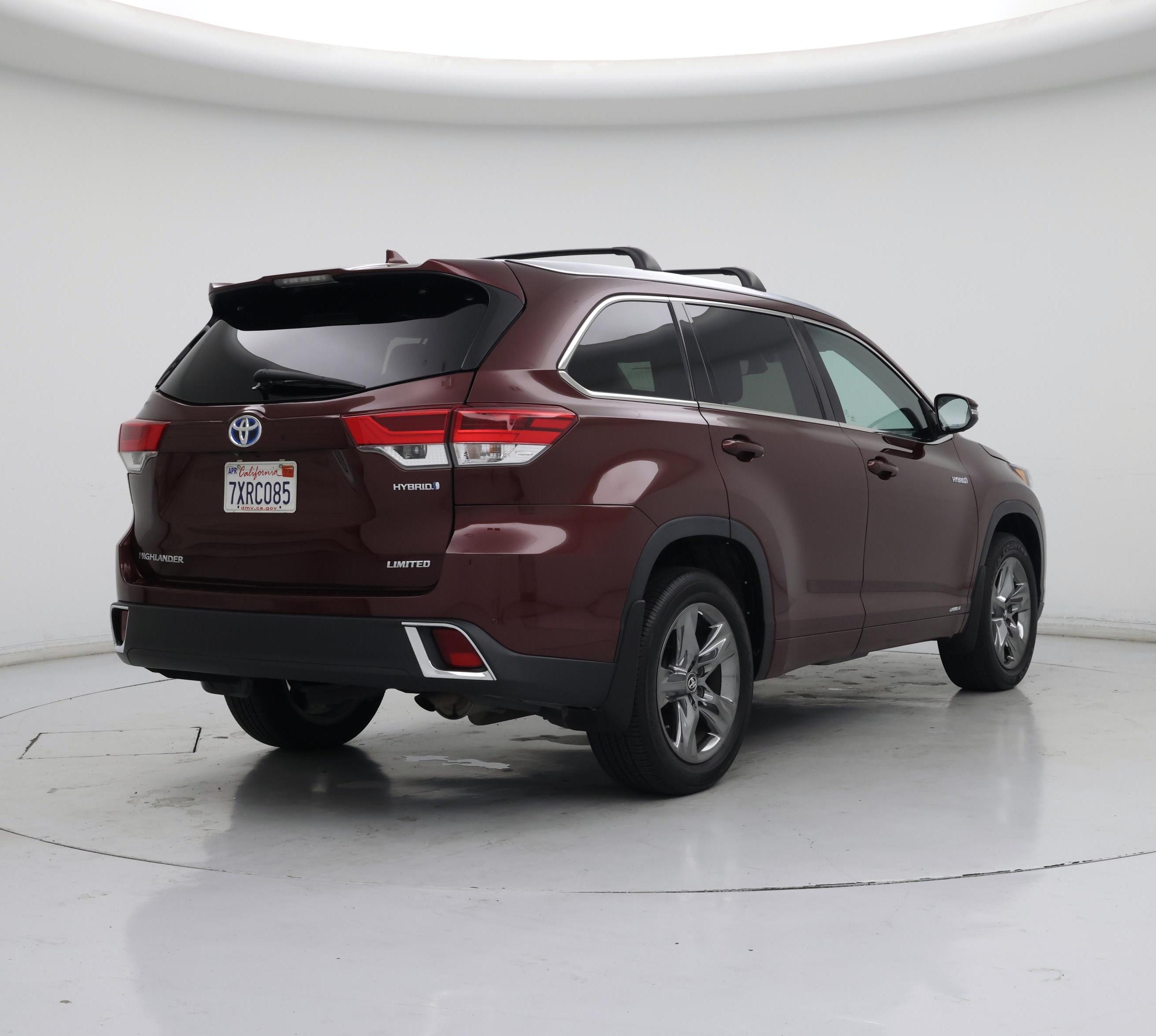 Thumbnail: 2017 Toyota Highlander - 8