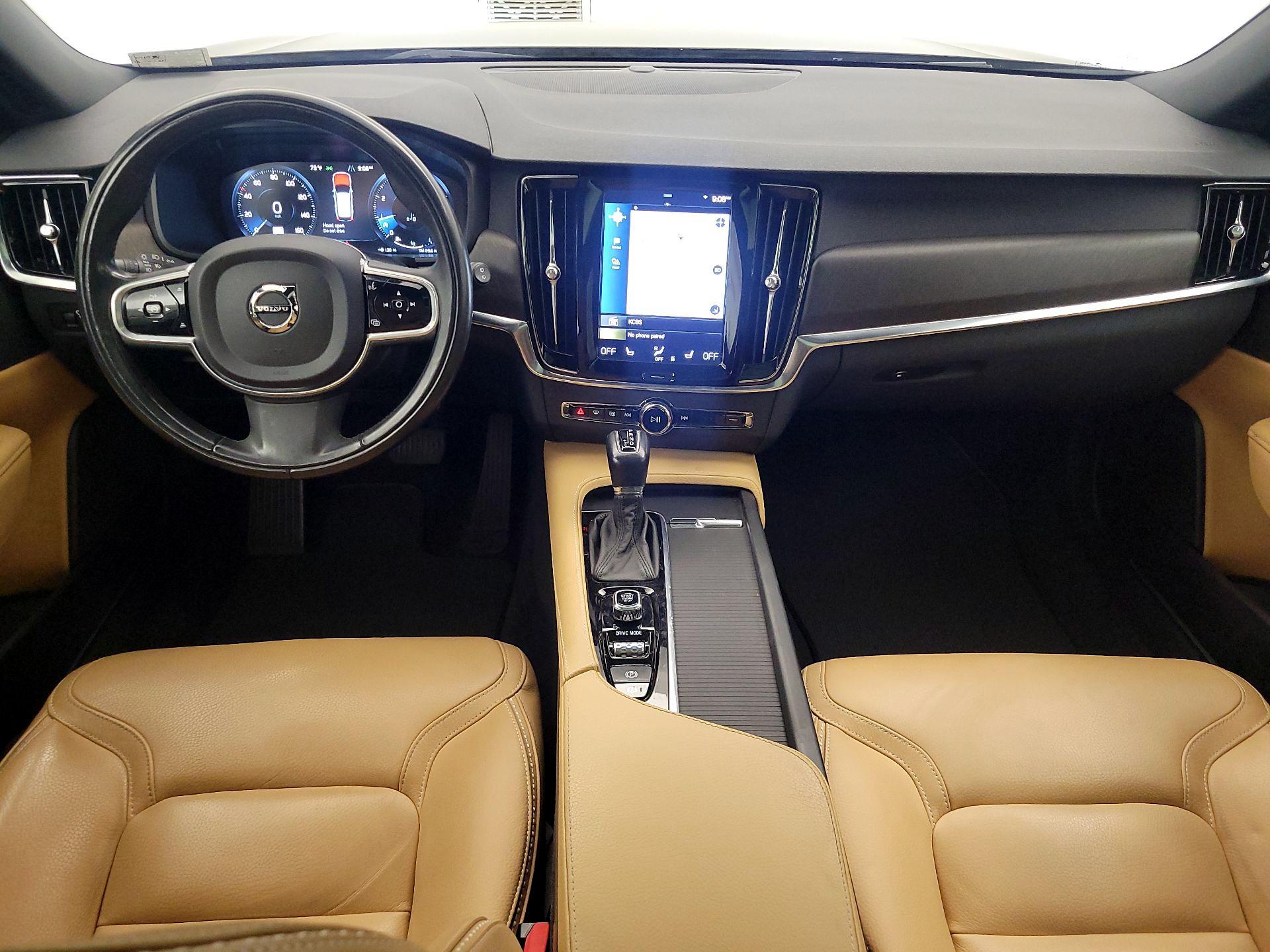 Thumbnail: 2018 Volvo V90 - 9