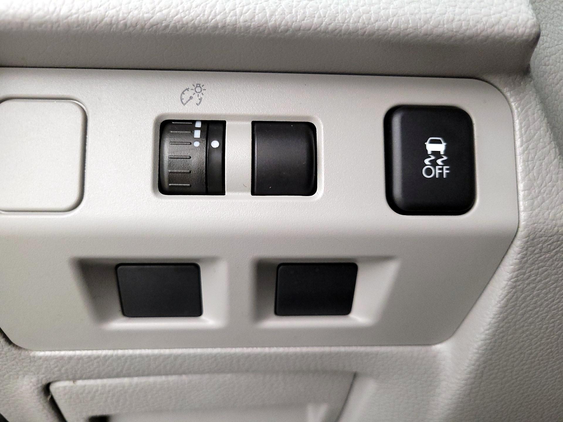 Thumbnail: 2015 Subaru Forester - 13
