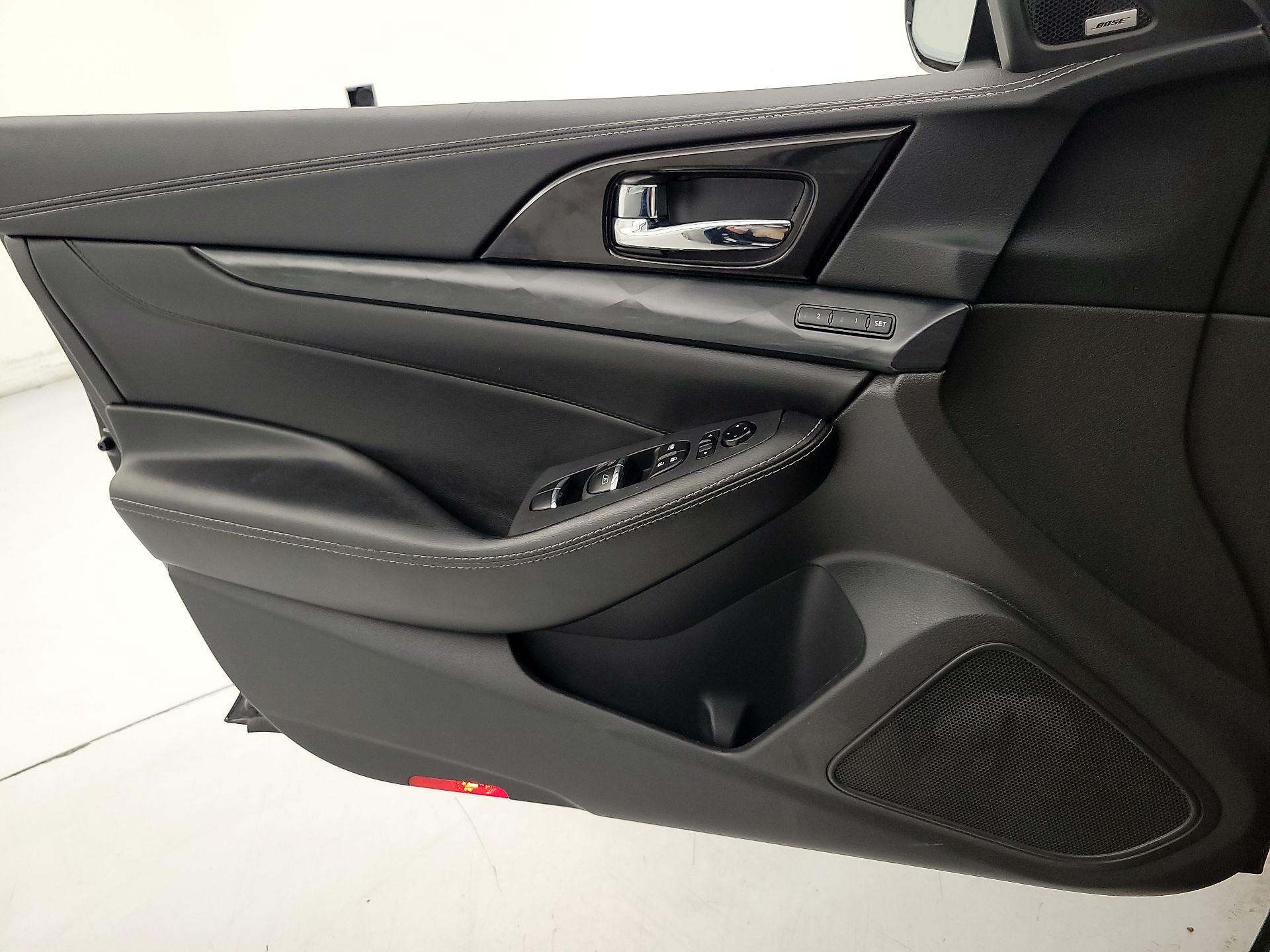 Thumbnail: 2023 Nissan Maxima - 12