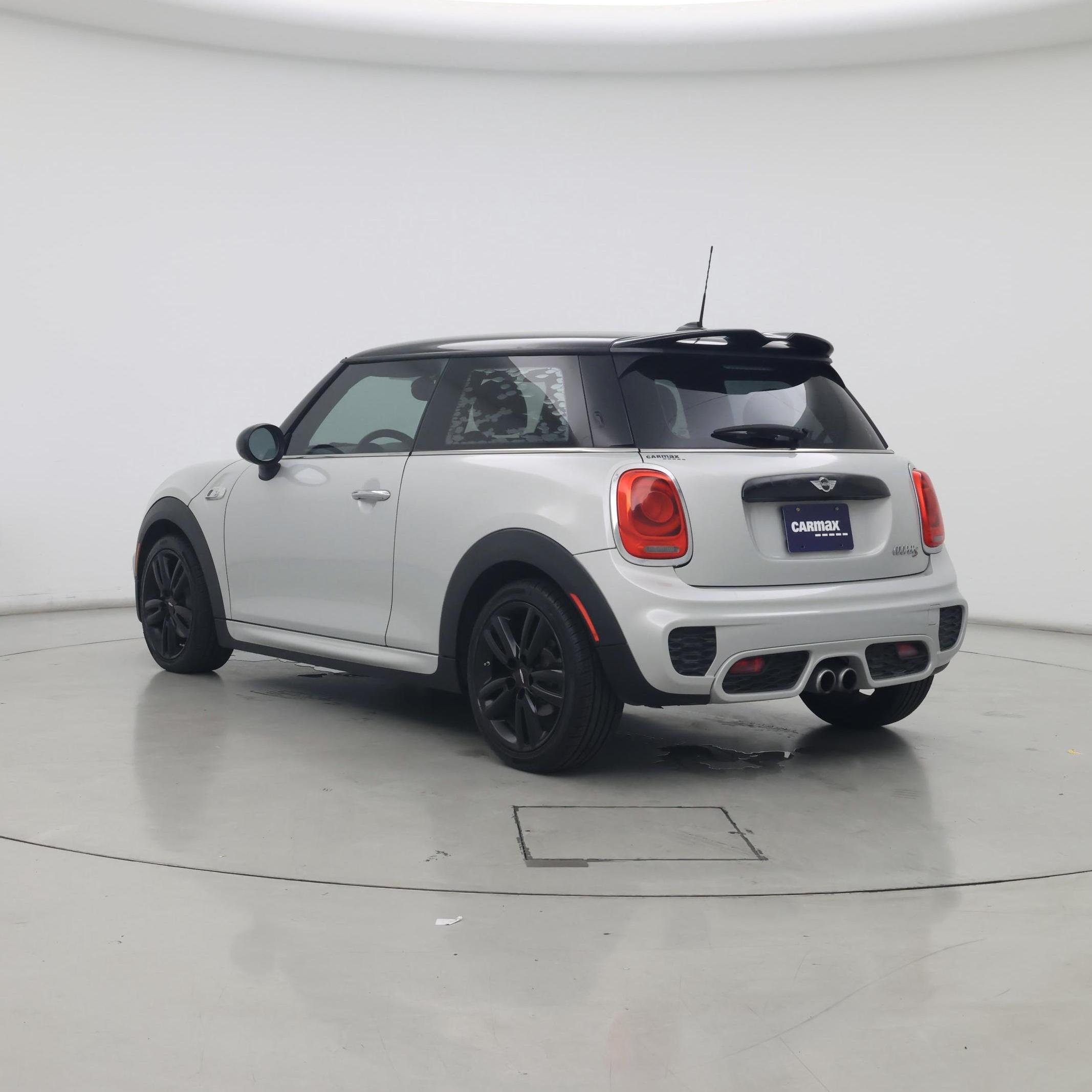 Thumbnail: 2016 MINI Cooper Hardtop - 2