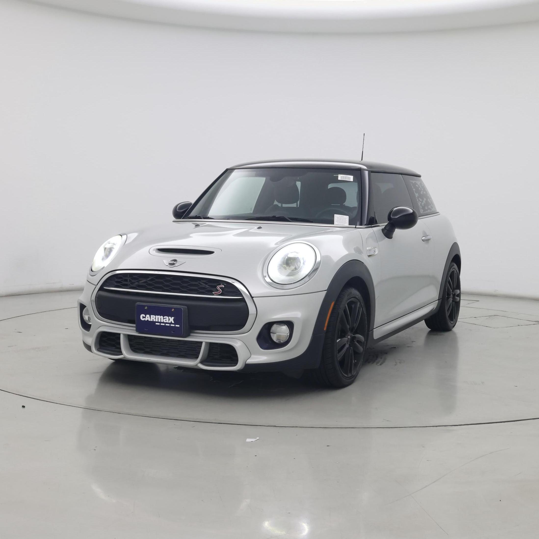 Thumbnail: 2016 MINI Cooper Hardtop - 4