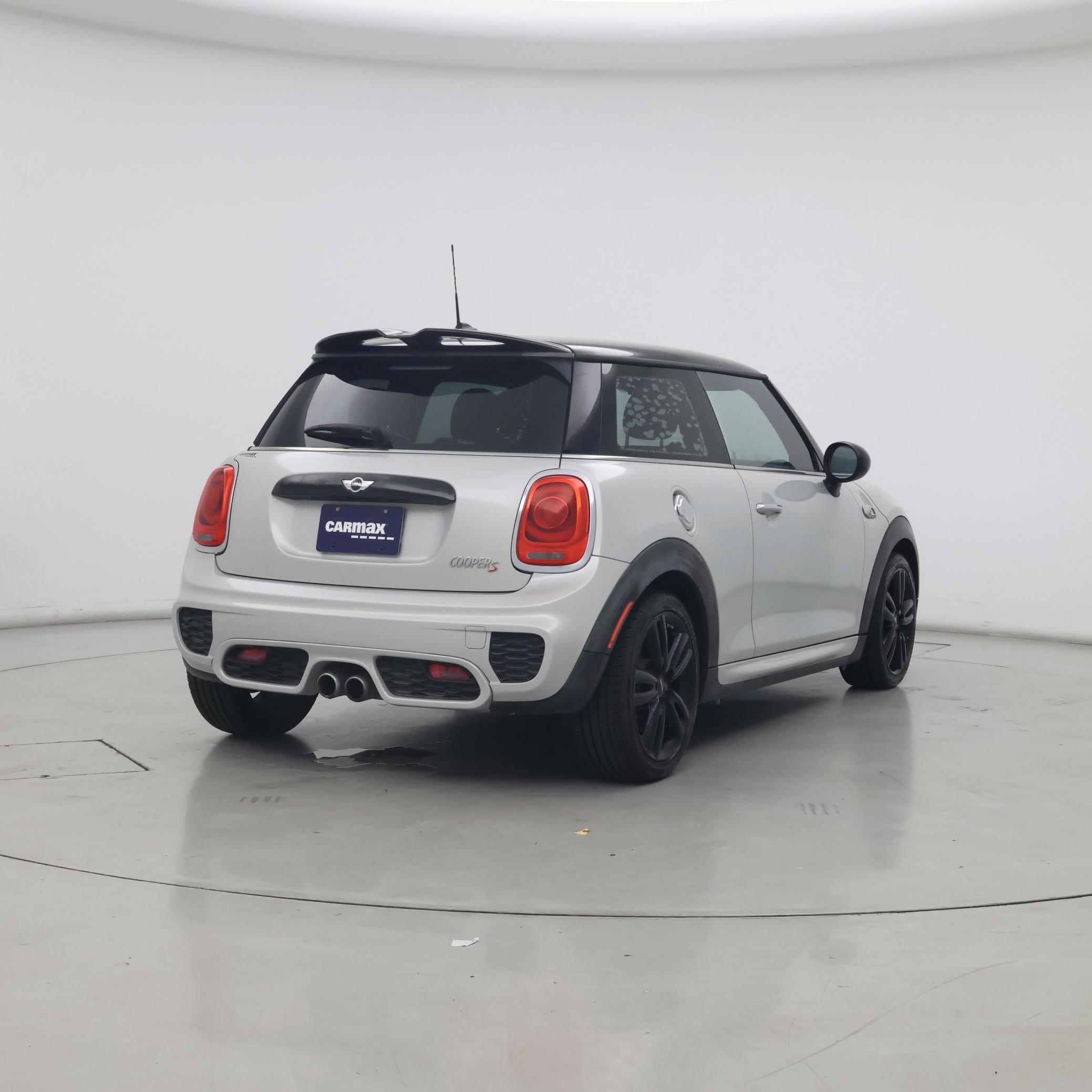 Thumbnail: 2016 MINI Cooper Hardtop - 8