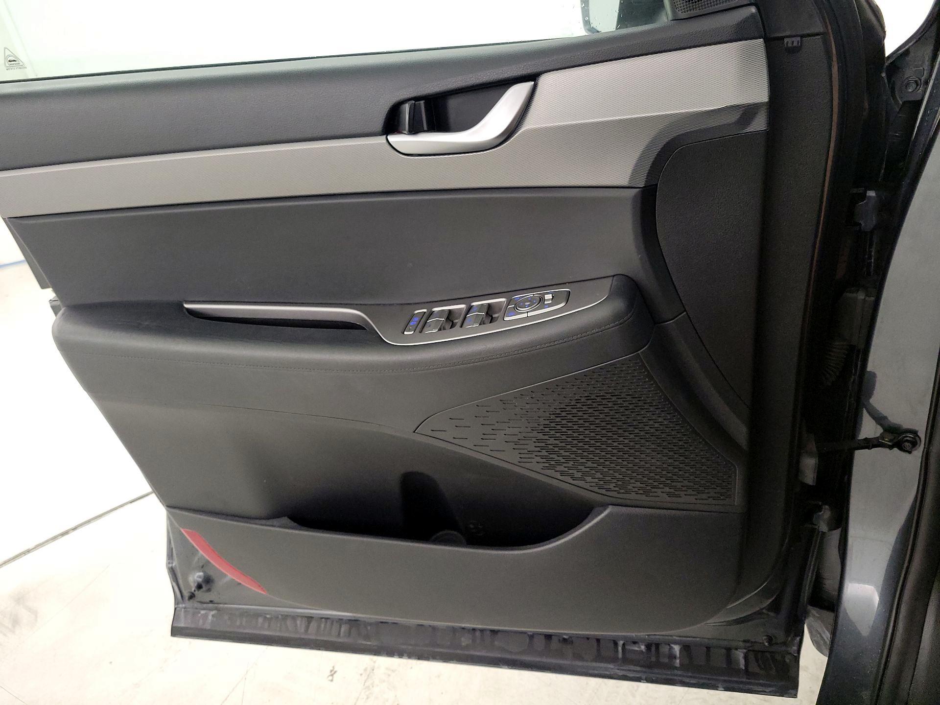 Thumbnail: 2020 Hyundai Palisade - 12