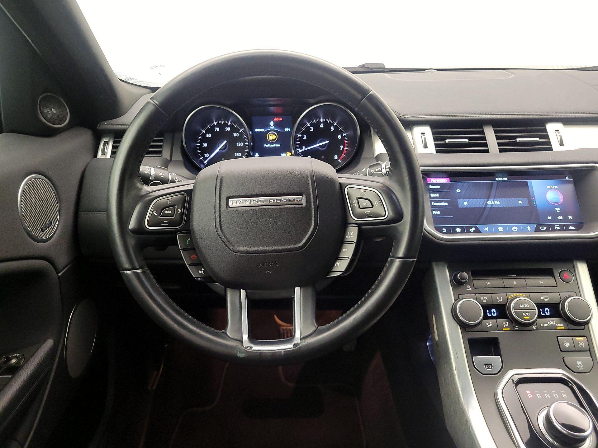 Thumbnail: 2017 Land Rover Range Rover Evoque - 10