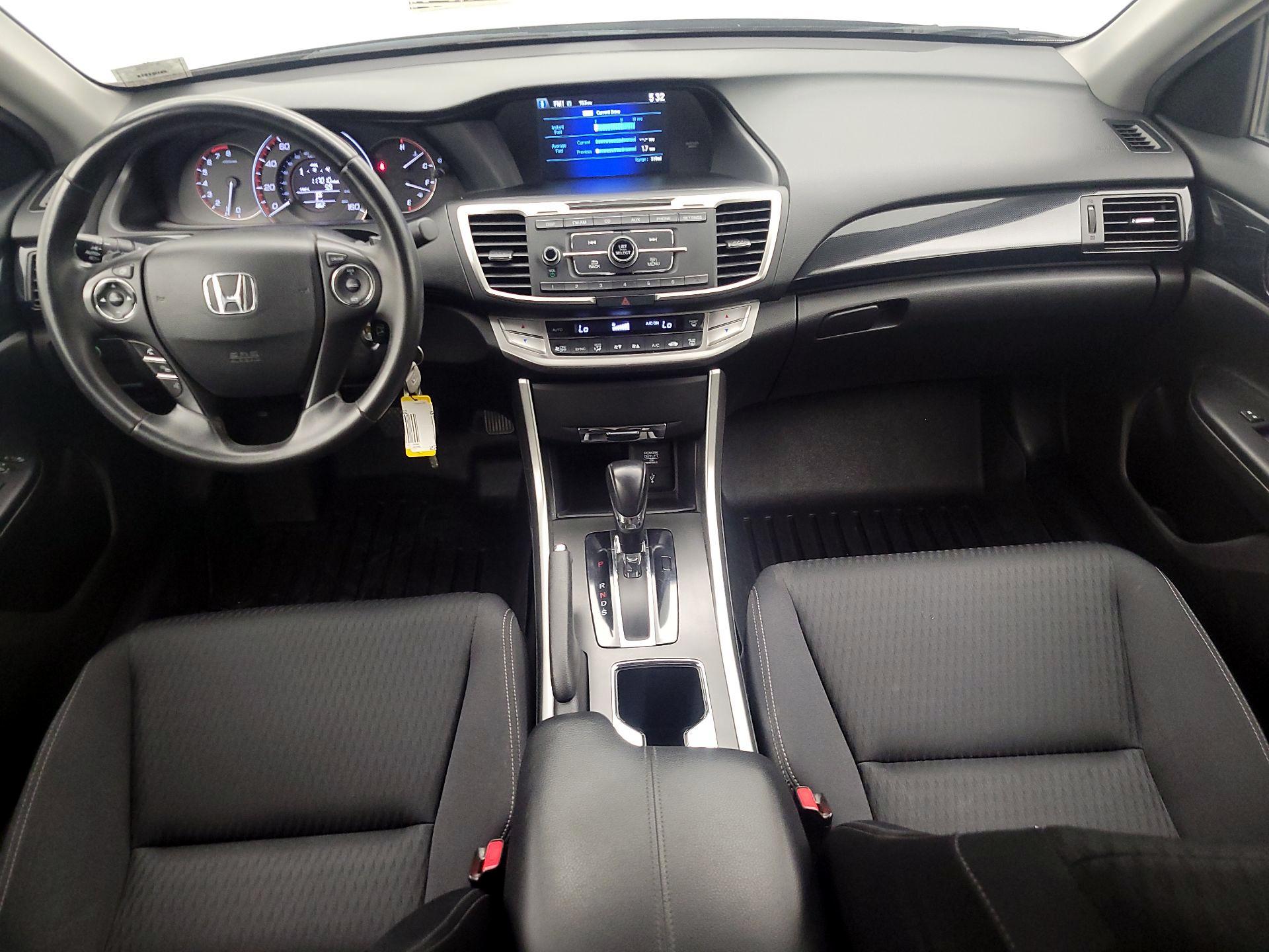Thumbnail: 2015 Honda Accord - 9