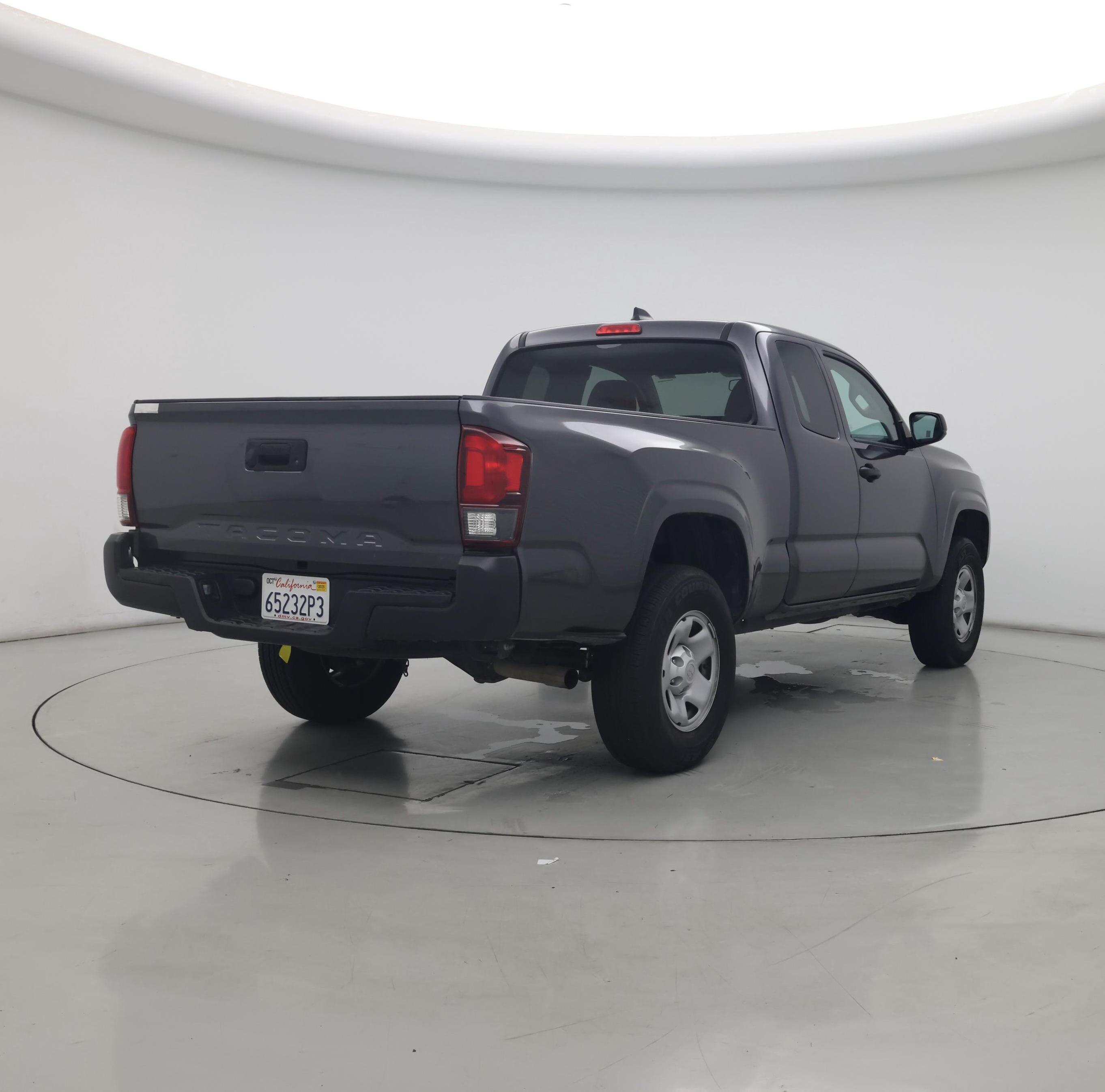 Thumbnail: 2022 Toyota Tacoma - 8