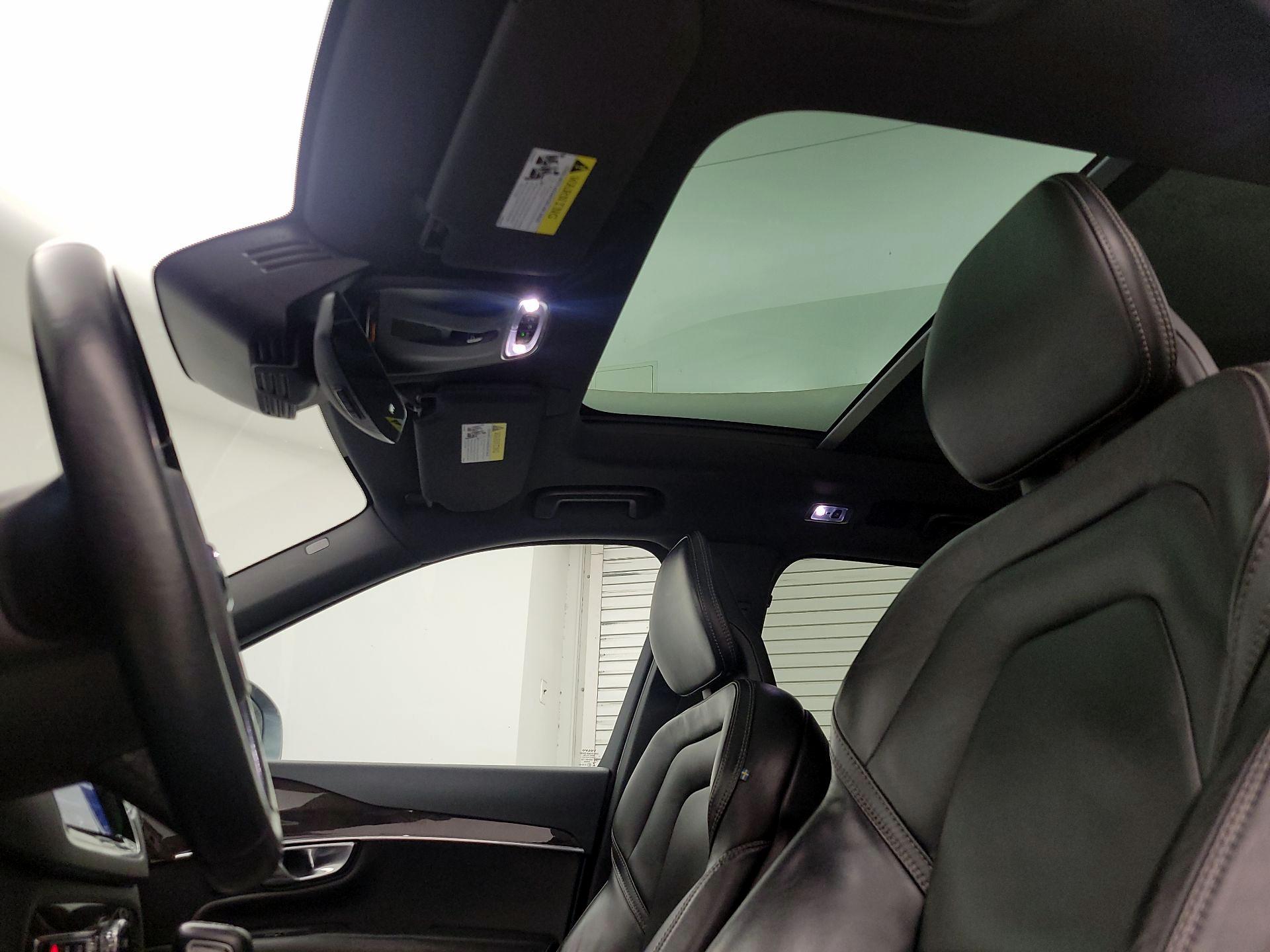 Thumbnail: 2017 Volvo XC90 - 20