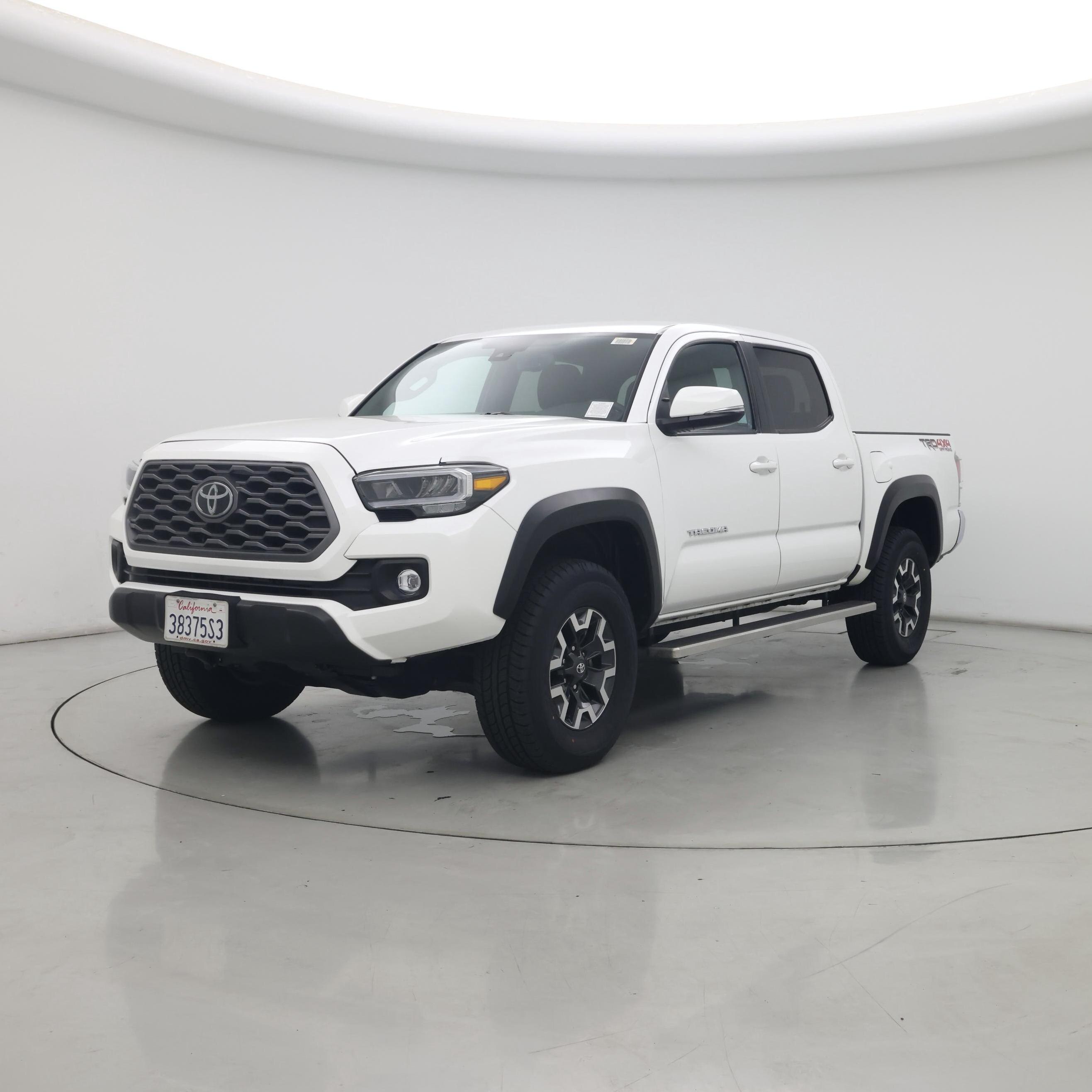 Thumbnail: 2023 Toyota Tacoma - 4