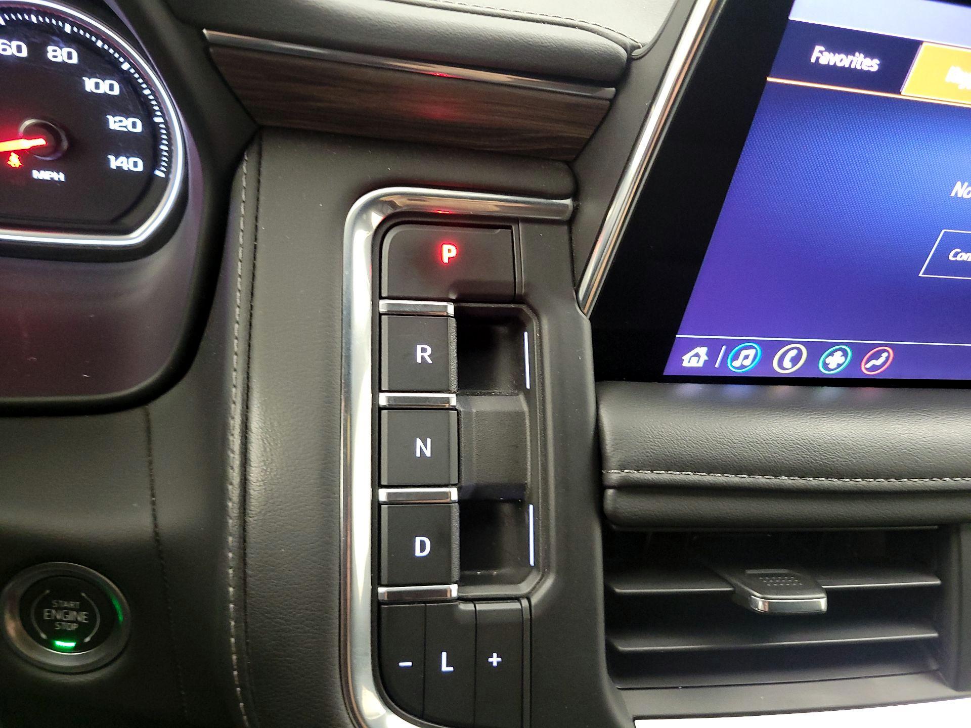Thumbnail: 2021 Chevrolet Tahoe - 17