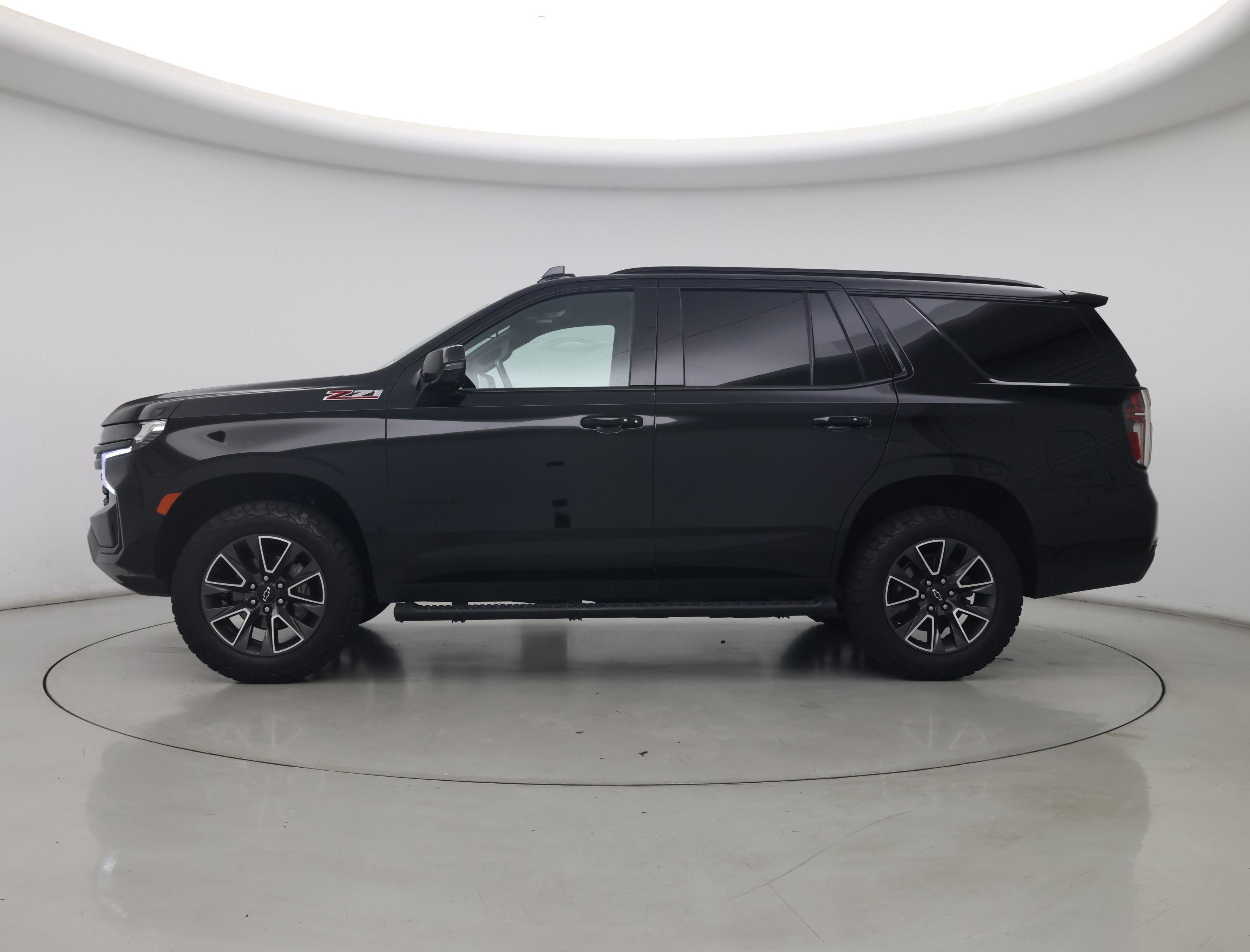 Thumbnail: 2021 Chevrolet Tahoe - 3