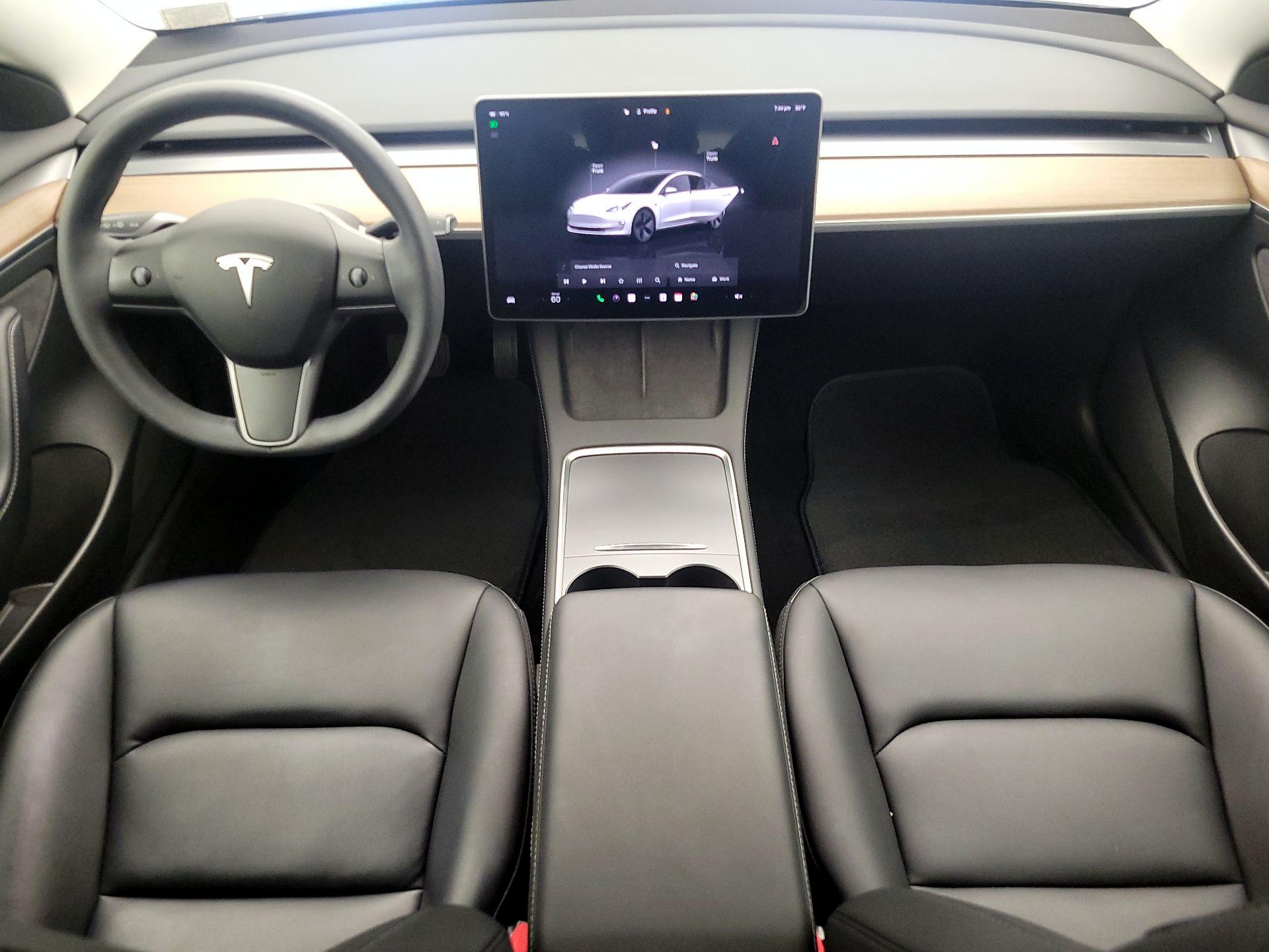 Thumbnail: 2023 Tesla Model 3 - 9