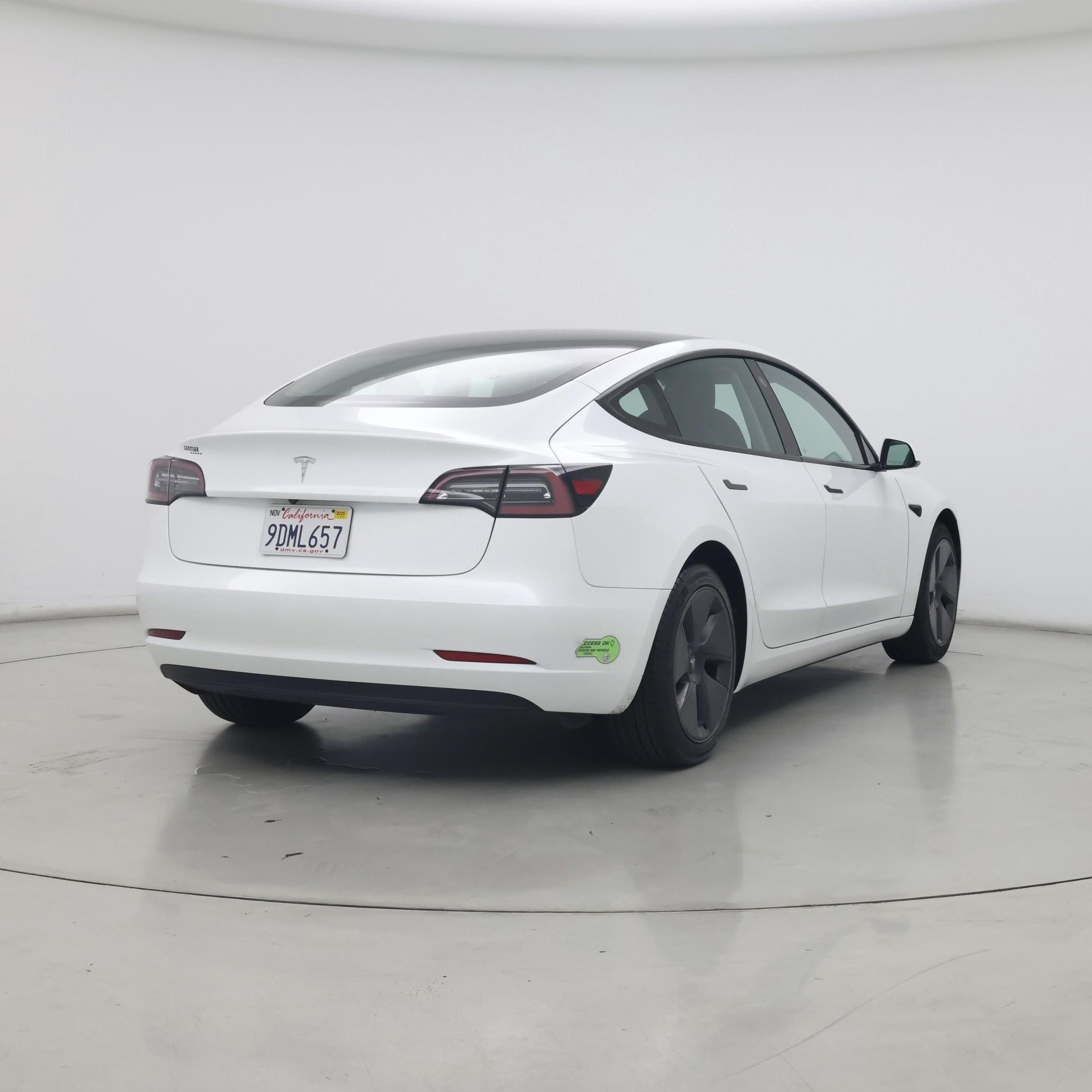 Thumbnail: 2023 Tesla Model 3 - 8