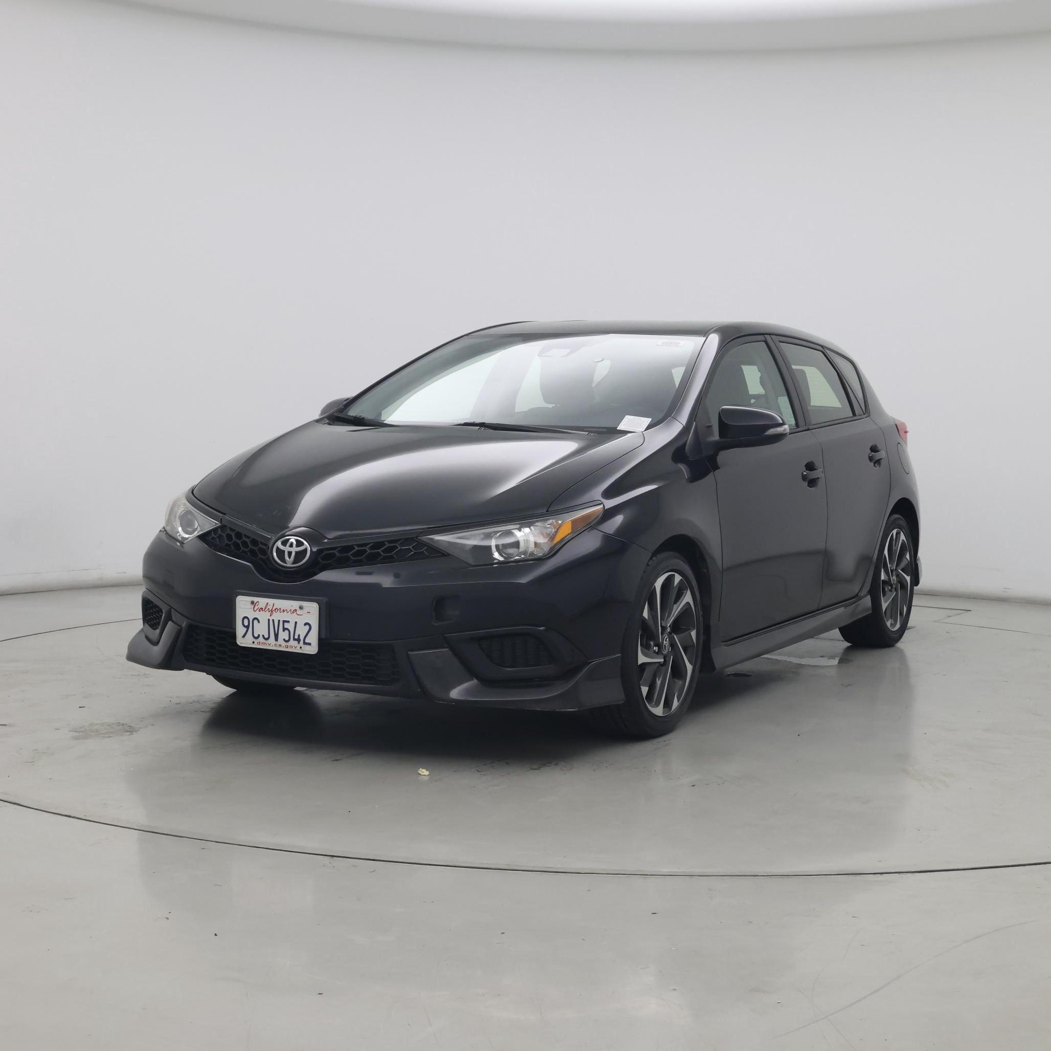 Thumbnail: 2017 Toyota Corolla iM - 4
