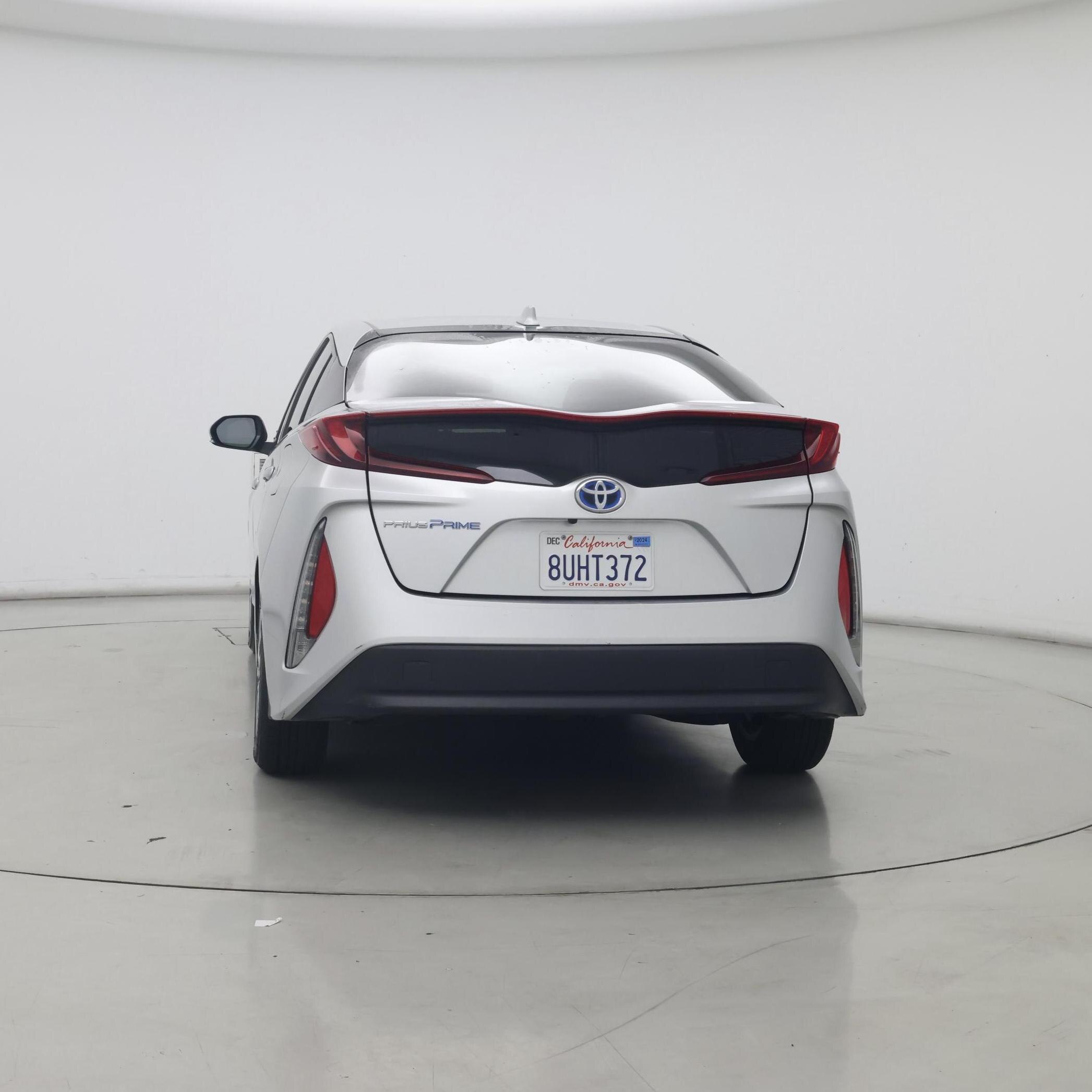 Thumbnail: 2017 Toyota Prius Prime - 6