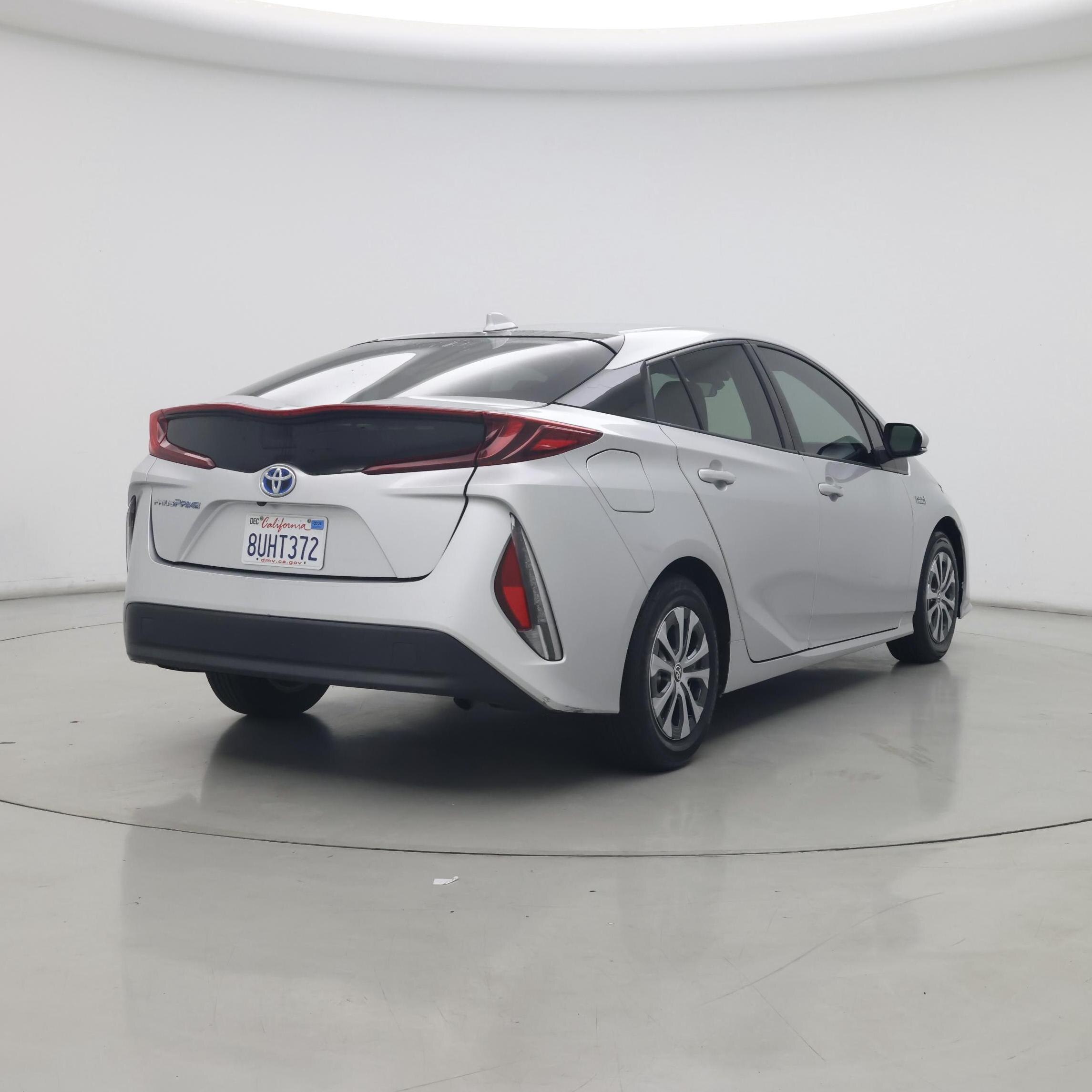 Thumbnail: 2017 Toyota Prius Prime - 8