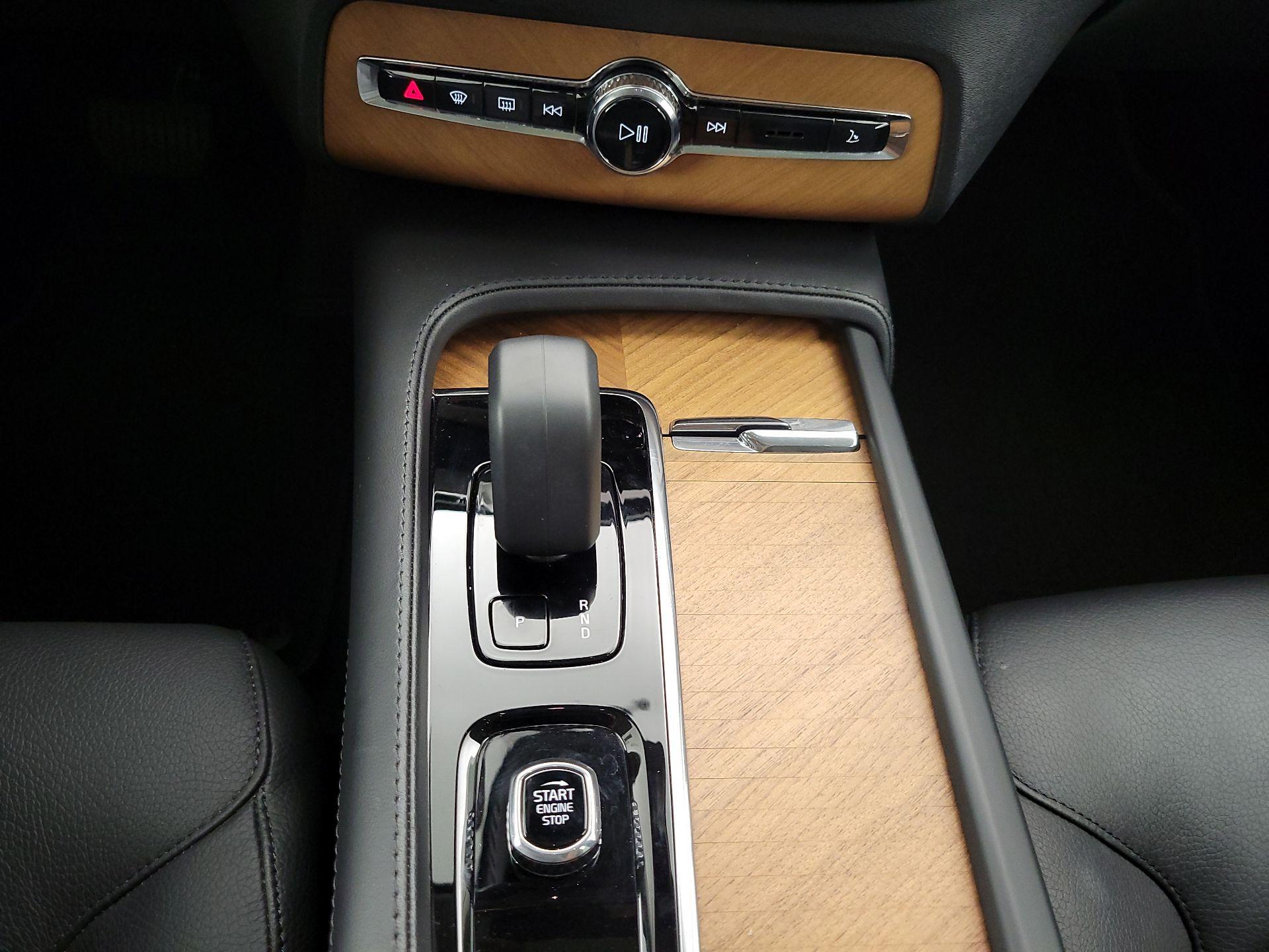 Thumbnail: 2024 Volvo XC90 - 18