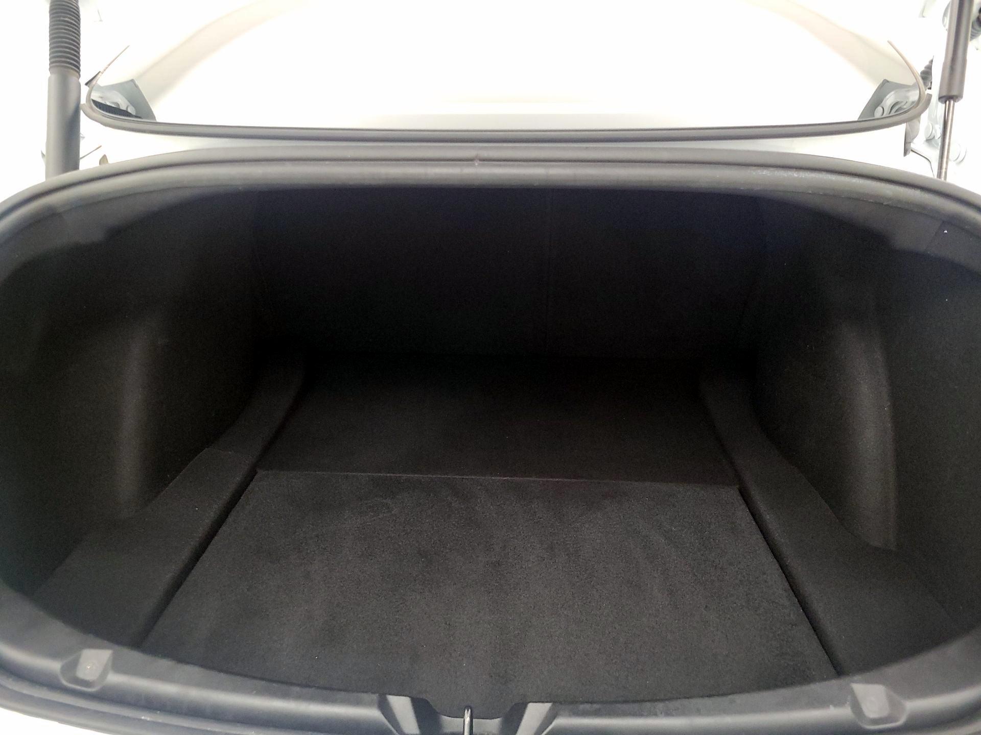 Thumbnail: 2023 Tesla Model 3 - 19