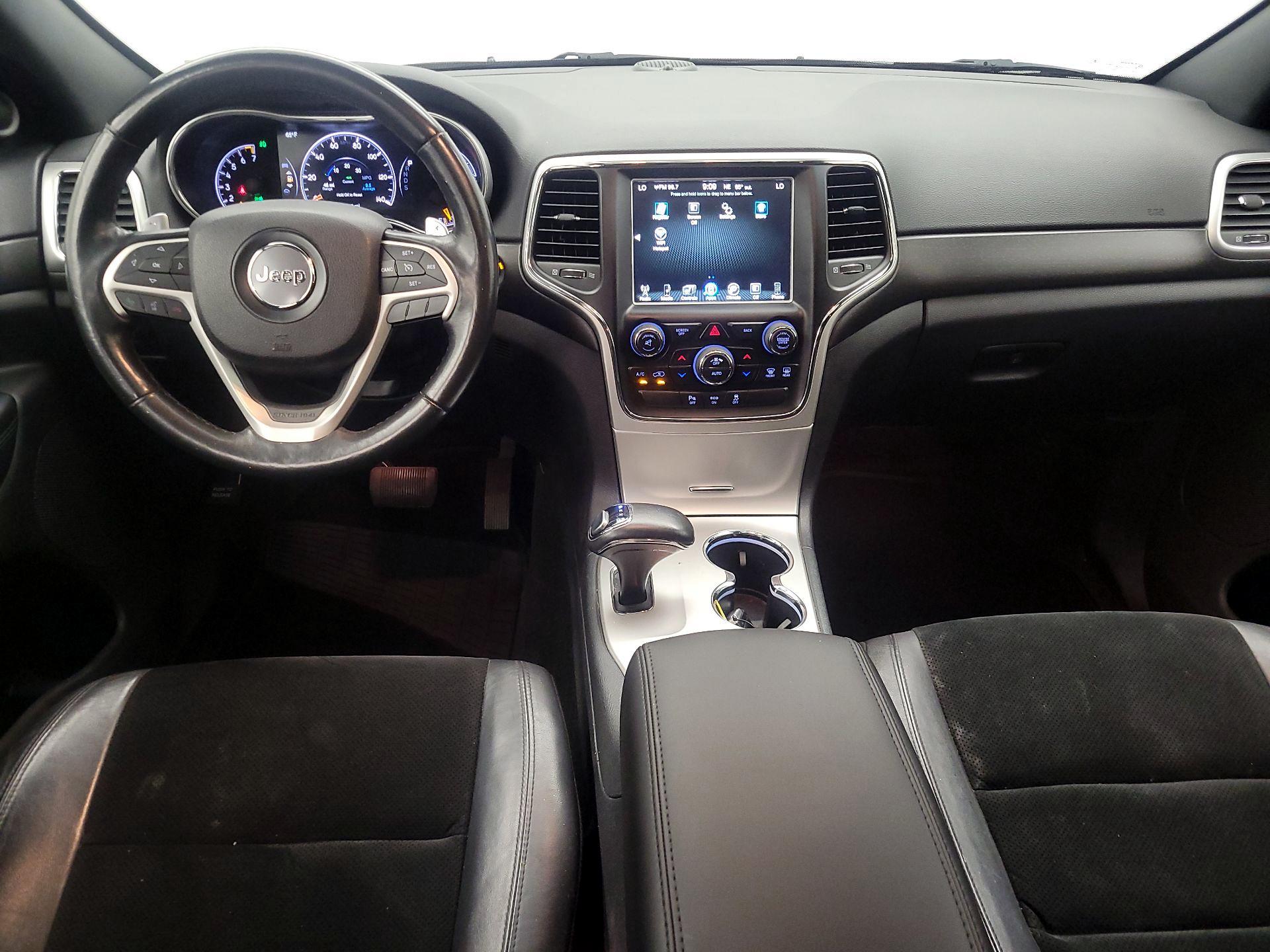 Thumbnail: 2015 Jeep Grand Cherokee - 9