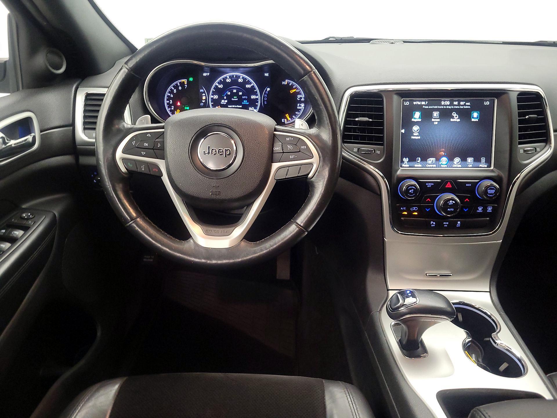 Thumbnail: 2015 Jeep Grand Cherokee - 10