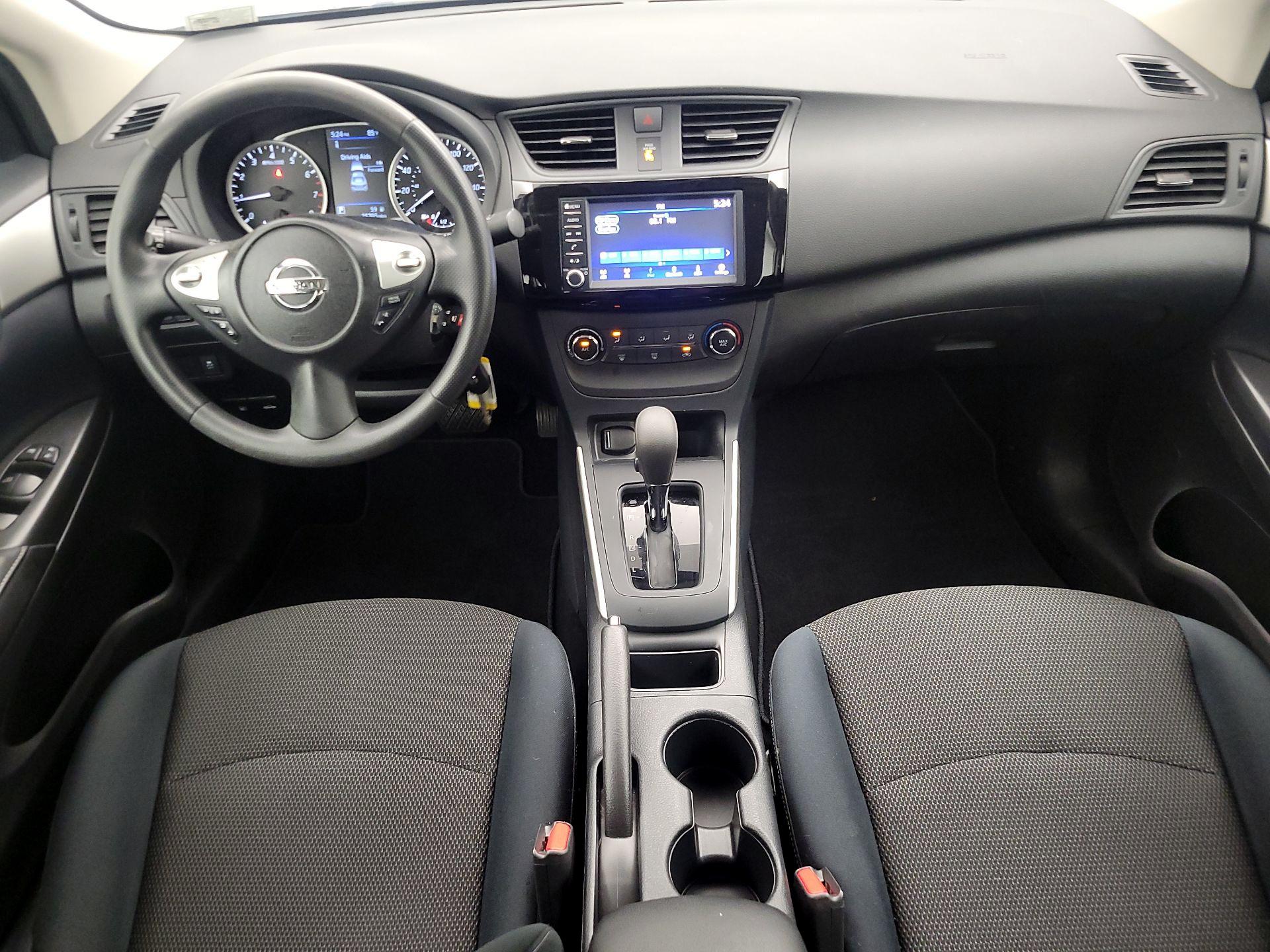 Thumbnail: 2019 Nissan Sentra - 9