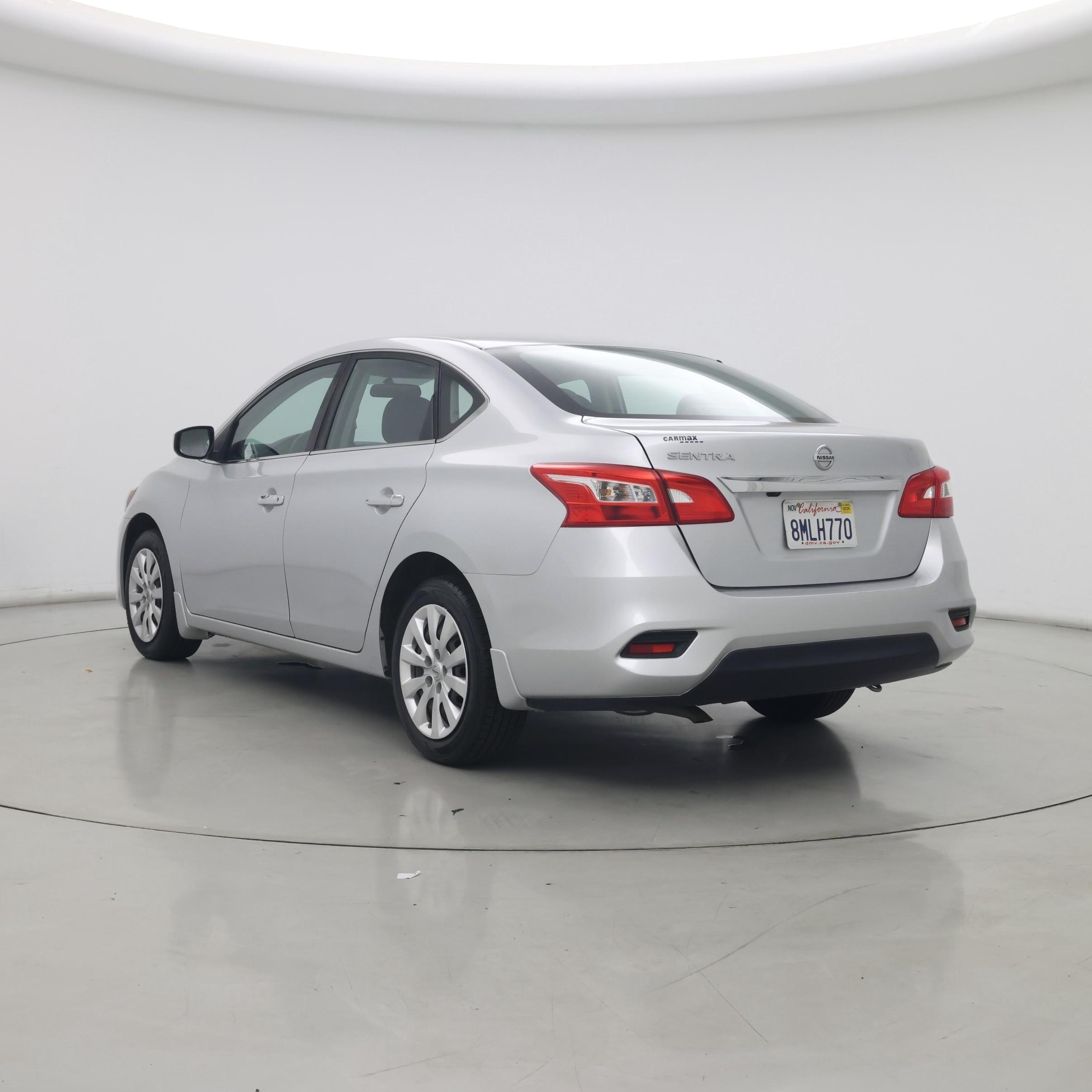 Thumbnail: 2019 Nissan Sentra - 2