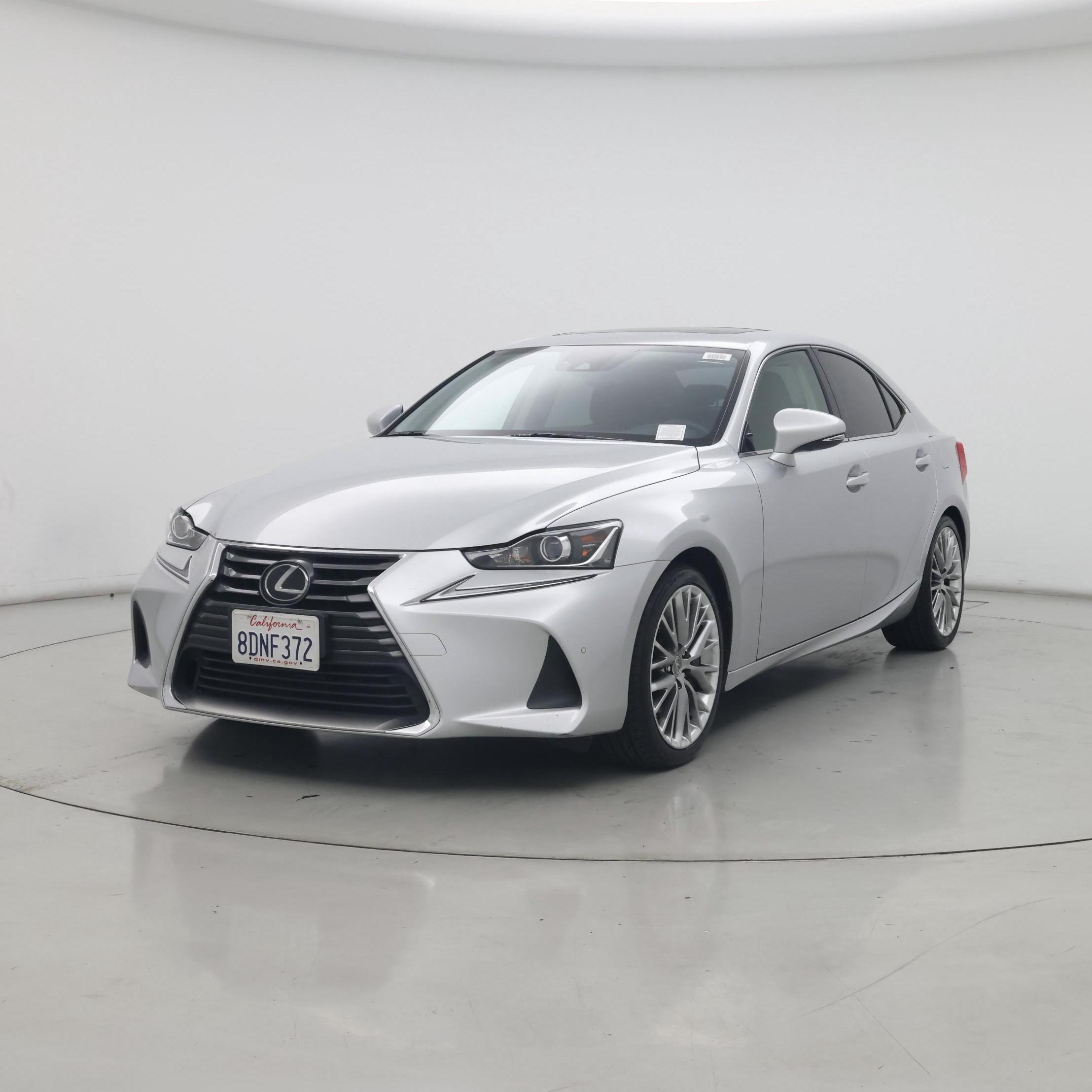 Thumbnail: 2018 Lexus IS - 4