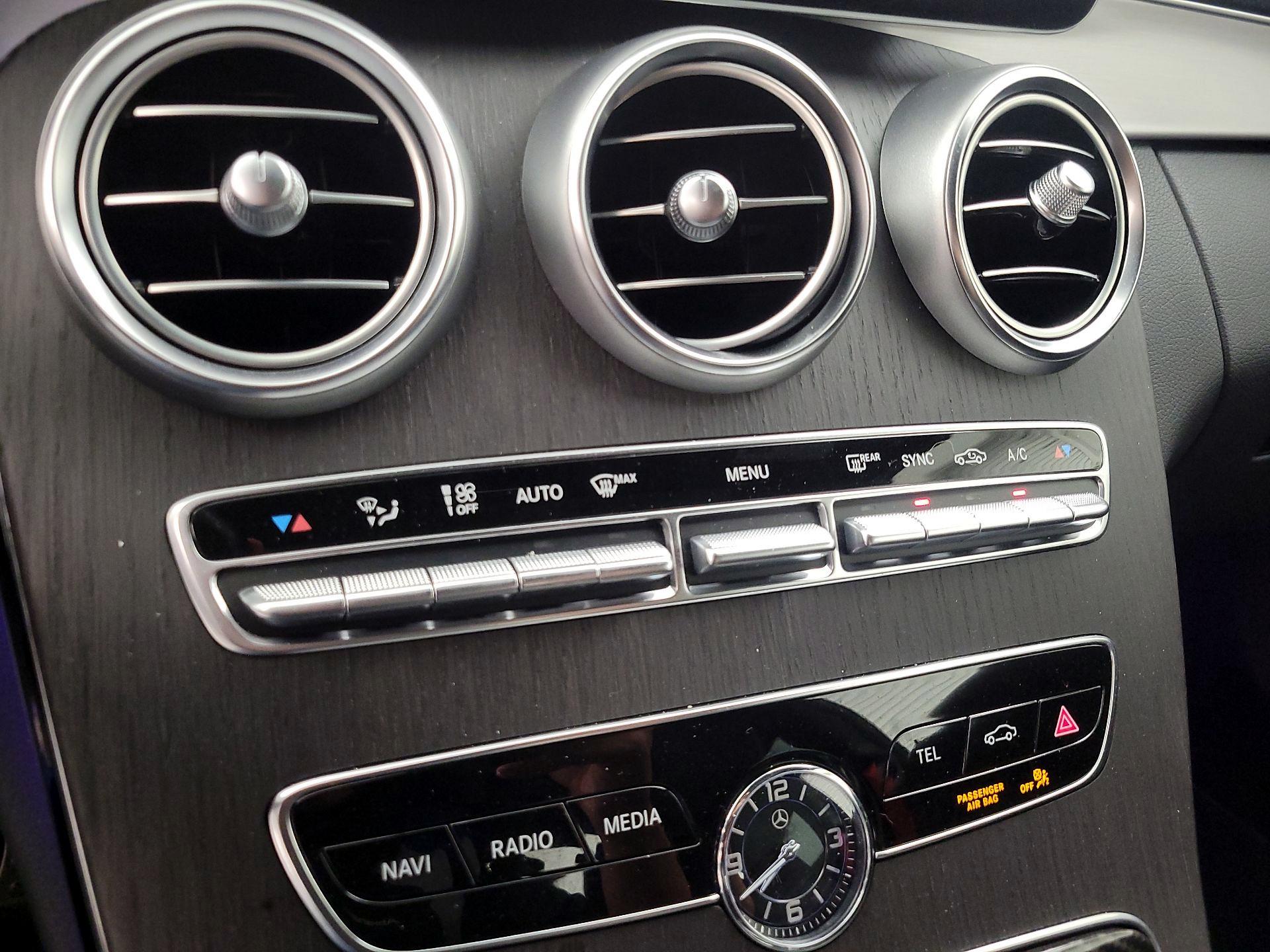 Thumbnail: 2023 Mercedes-Benz C-Class - 16