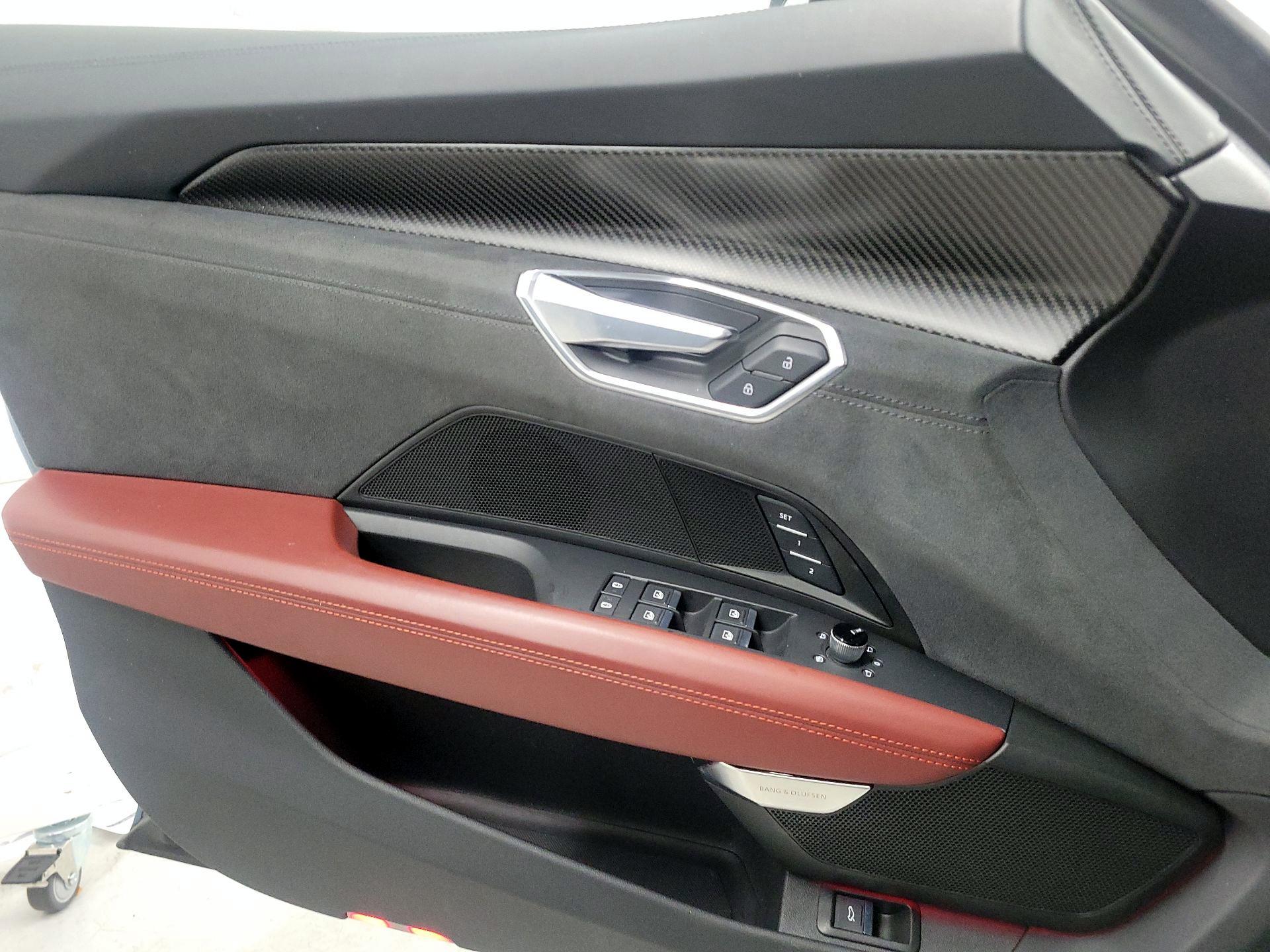 Thumbnail: 2022 Audi e-tron GT - 12
