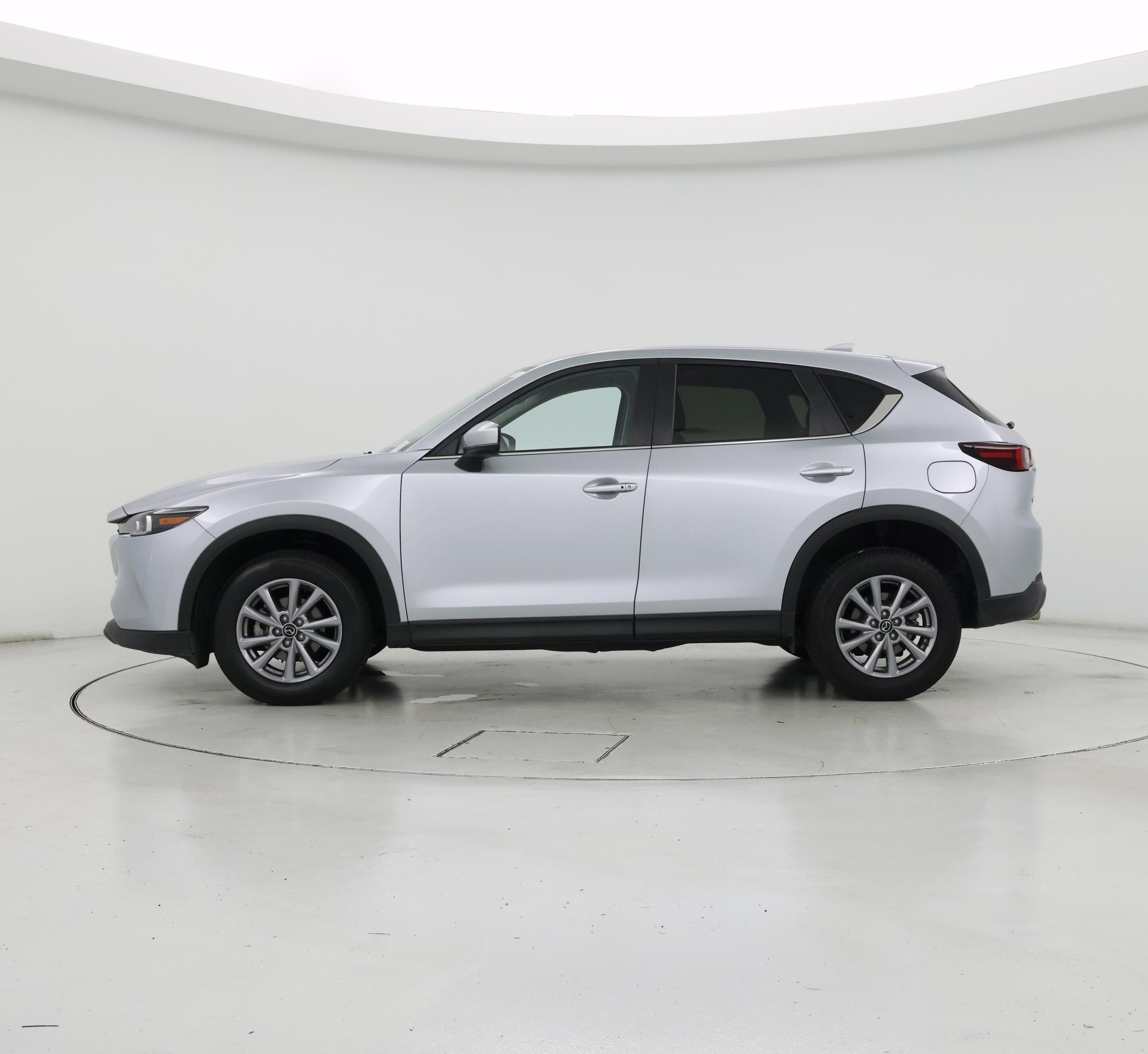 Thumbnail: 2022 Mazda CX-5 - 3