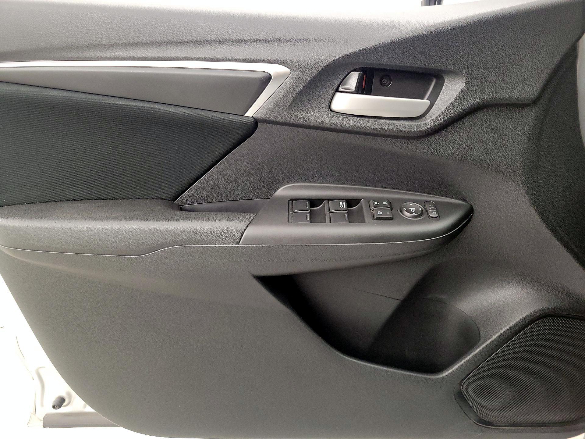 Thumbnail: 2015 Honda Fit - 12