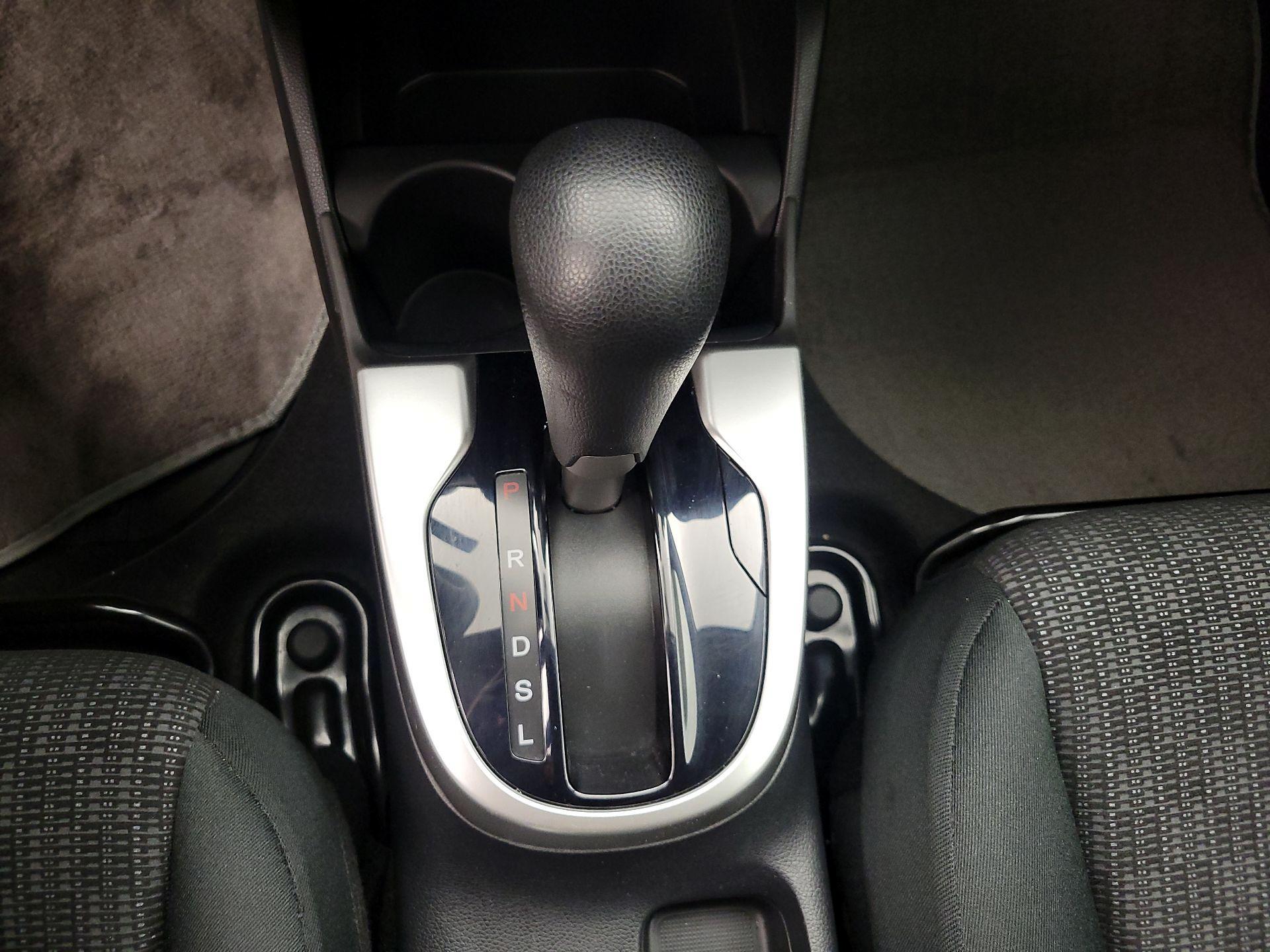Thumbnail: 2015 Honda Fit - 17