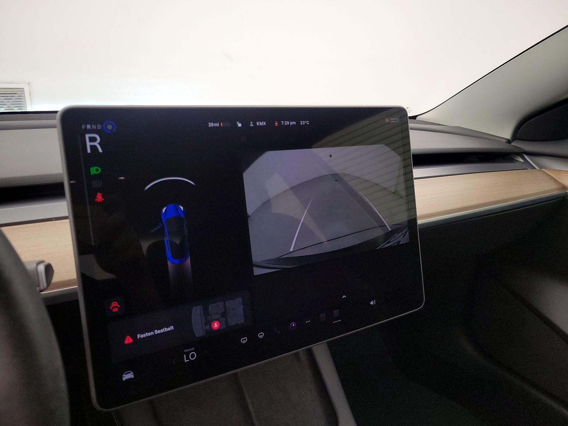 Thumbnail: 2022 Tesla Model 3 - 14