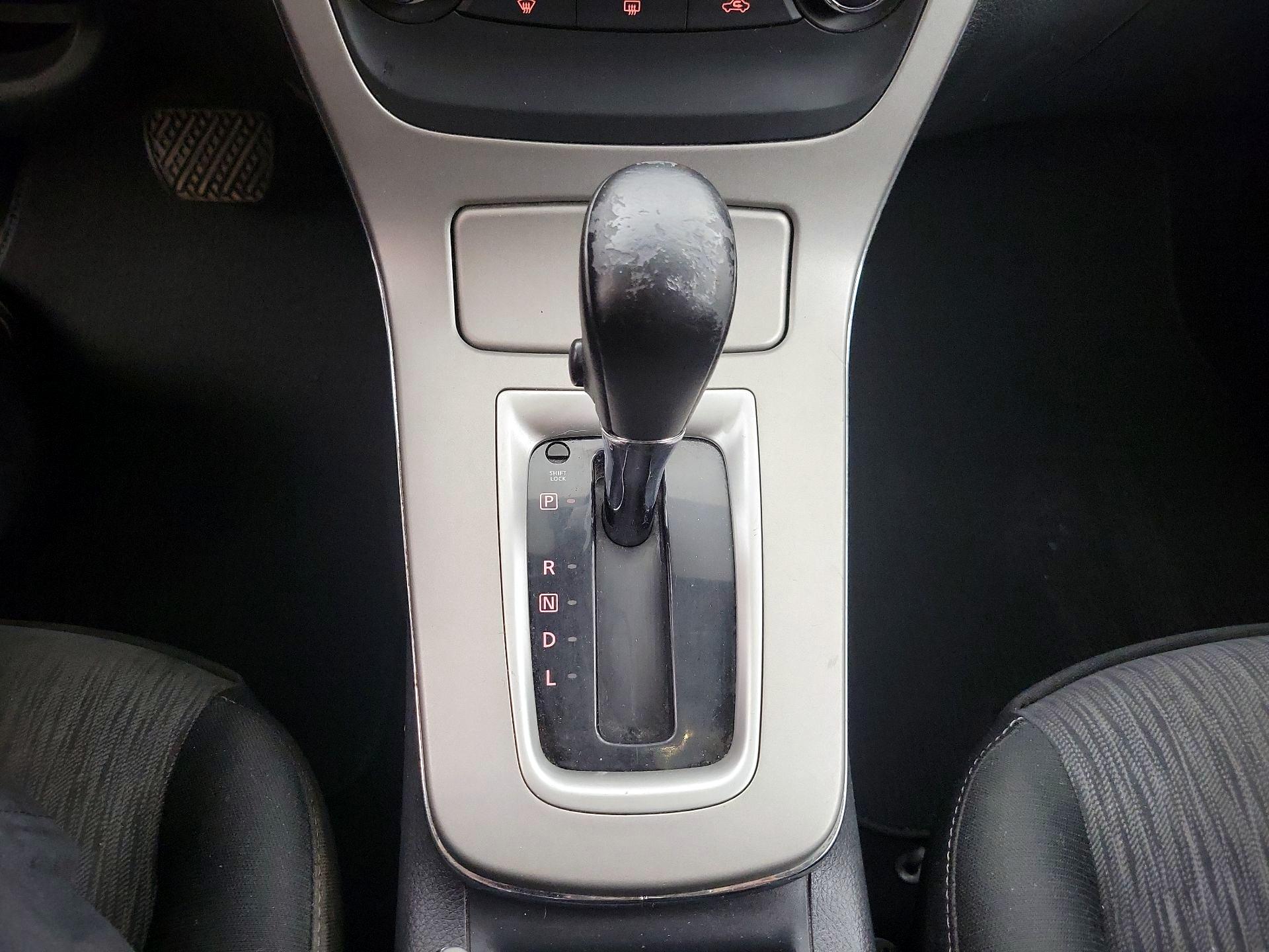 Thumbnail: 2015 Nissan Sentra - 17