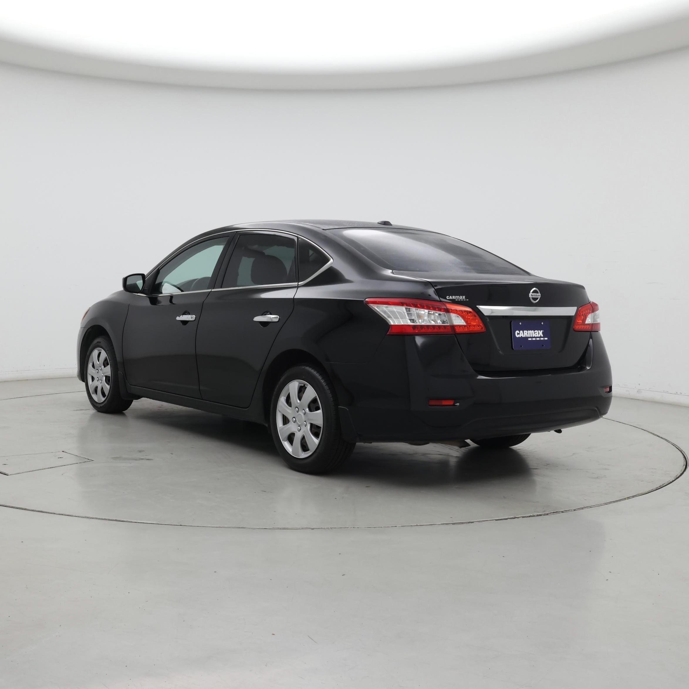 Thumbnail: 2015 Nissan Sentra - 2
