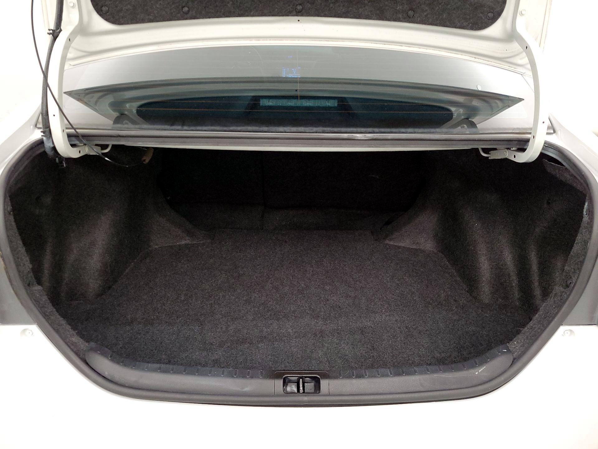 Thumbnail: 2015 Toyota Corolla - 20