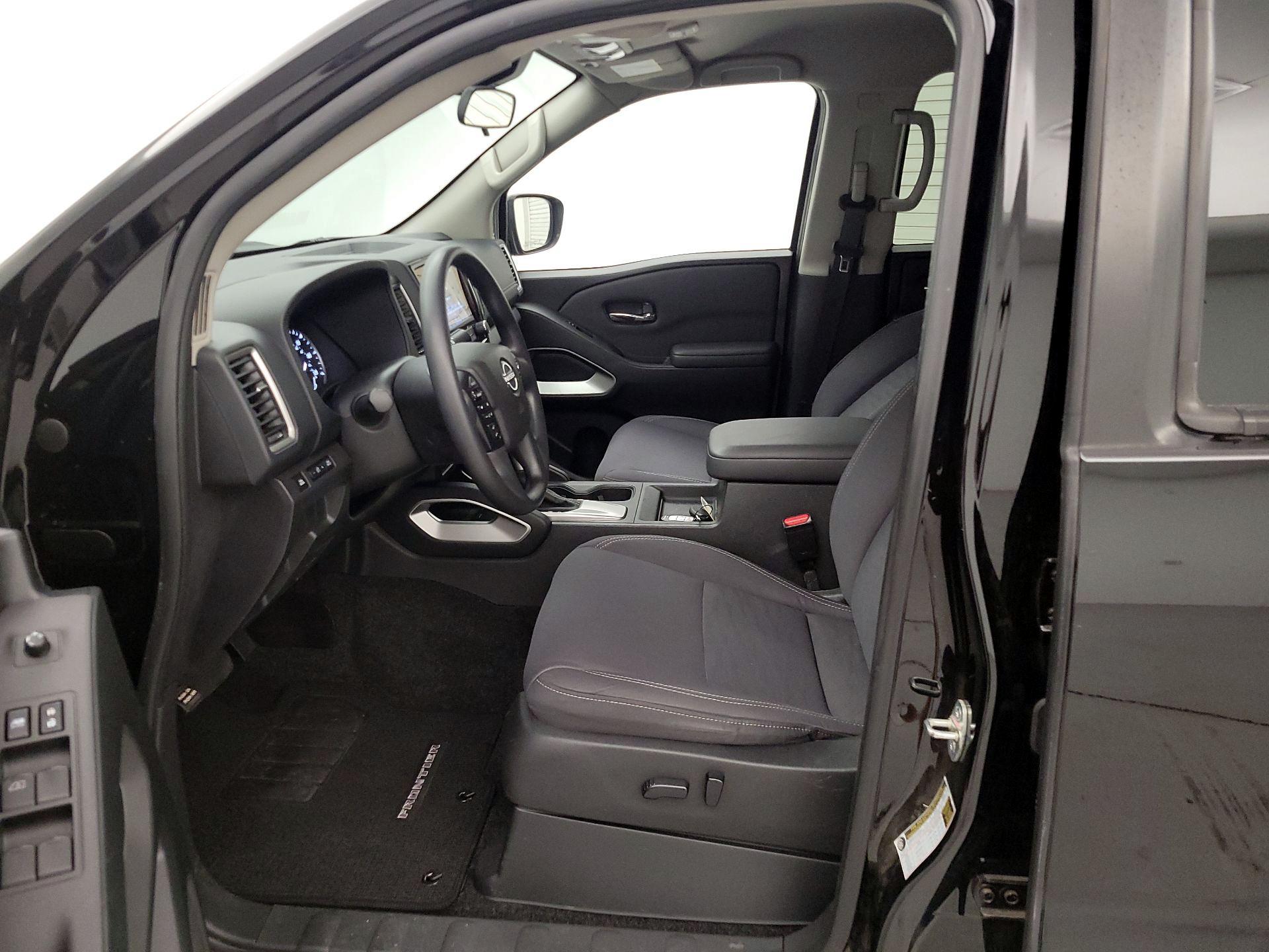 Thumbnail: 2022 Nissan Frontier - 11