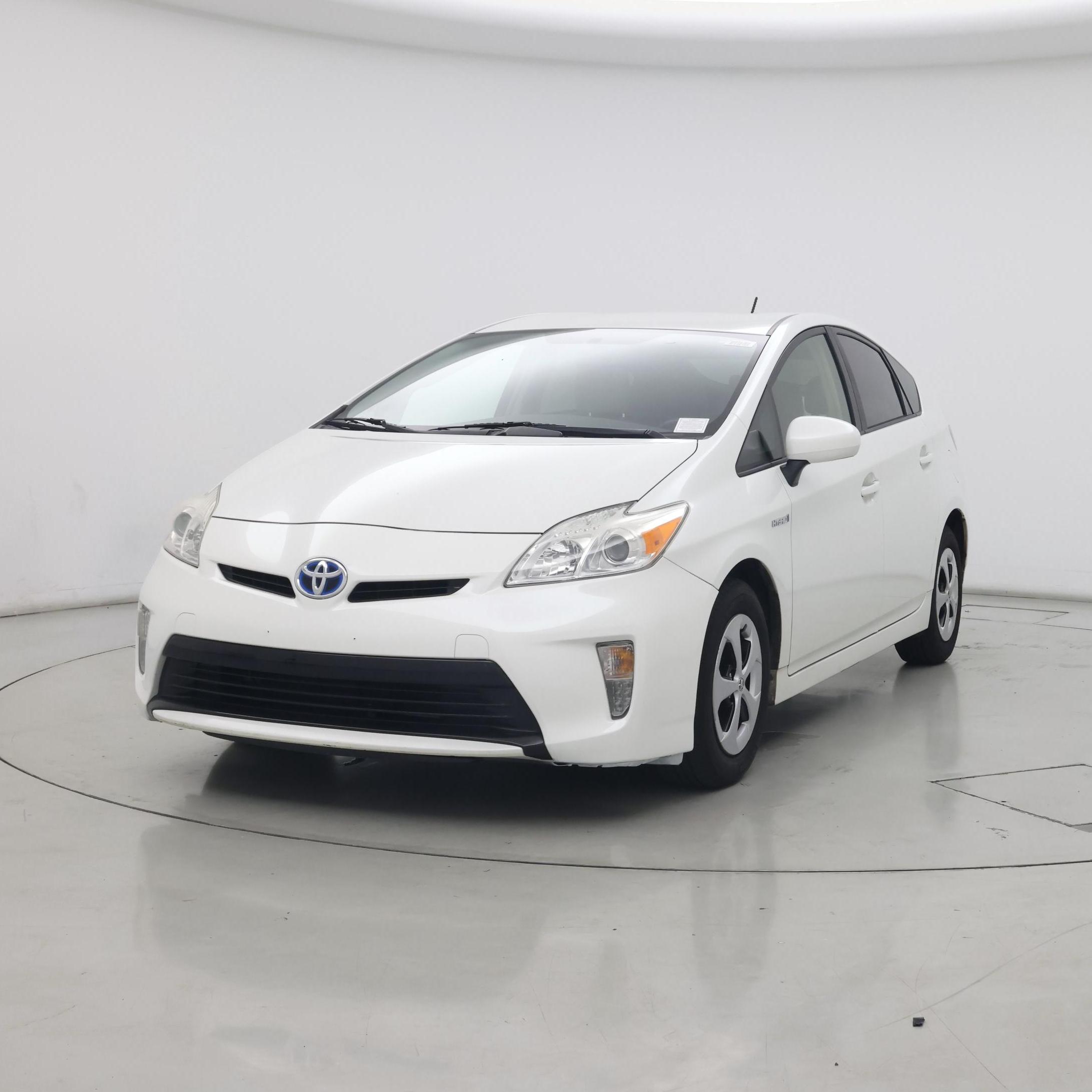 Thumbnail: 2014 Toyota Prius - 4