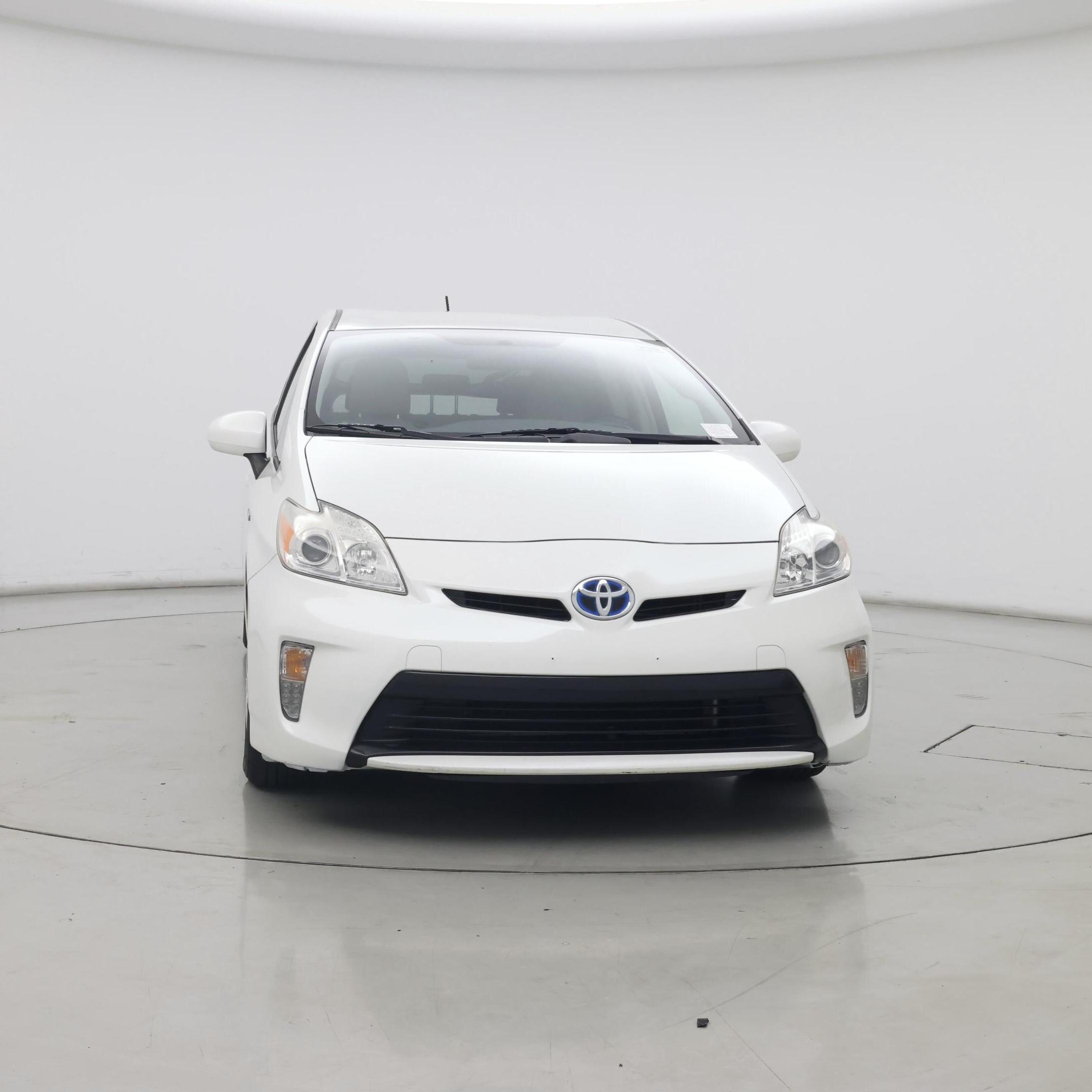 Thumbnail: 2014 Toyota Prius - 5