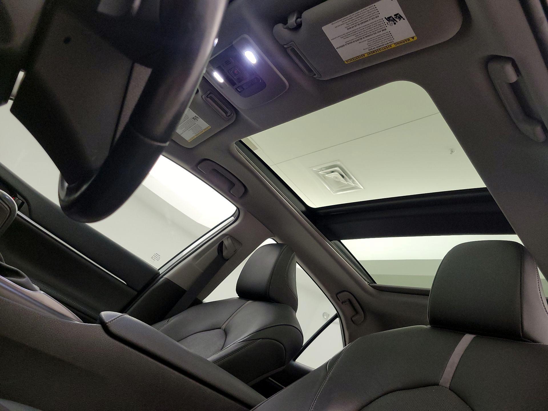 Thumbnail: 2021 Toyota Camry - 19