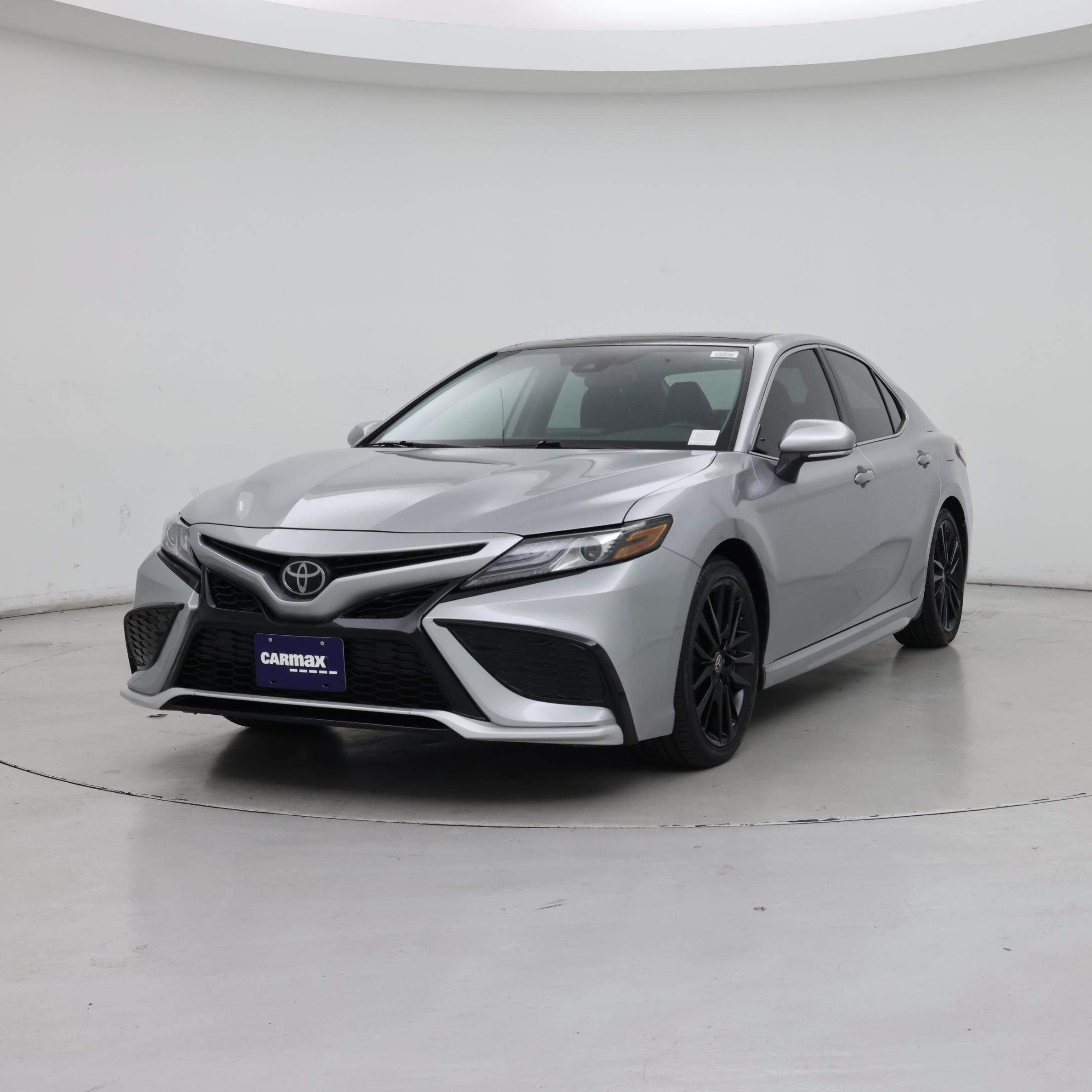 Thumbnail: 2021 Toyota Camry - 4