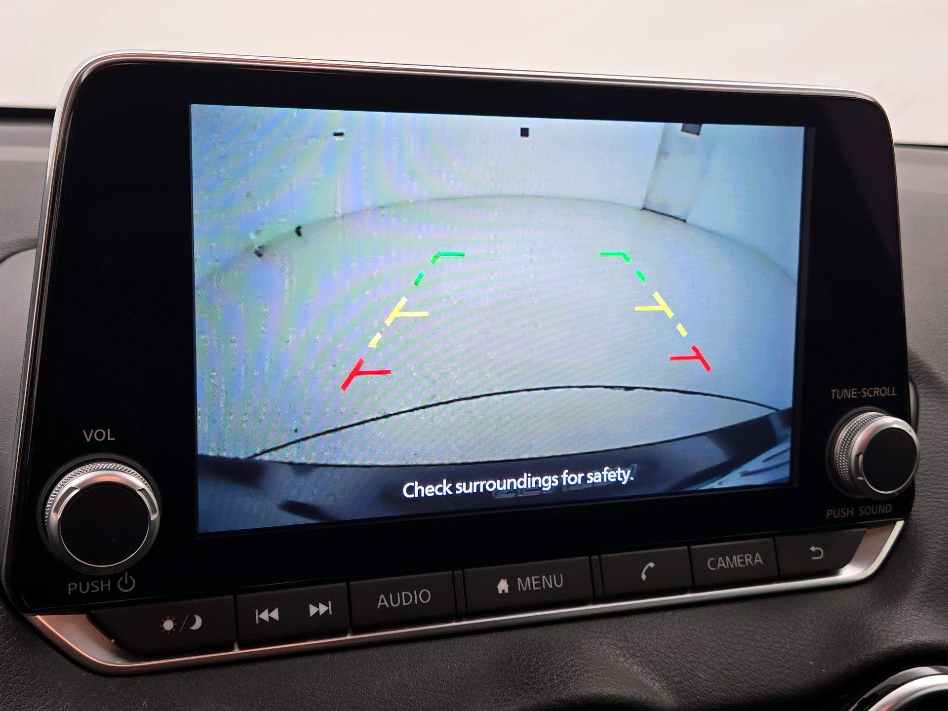 Thumbnail: 2023 Nissan Sentra - 14