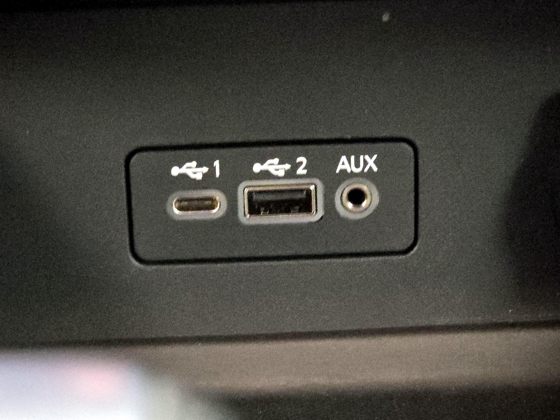 Thumbnail: 2023 Nissan Sentra - 18