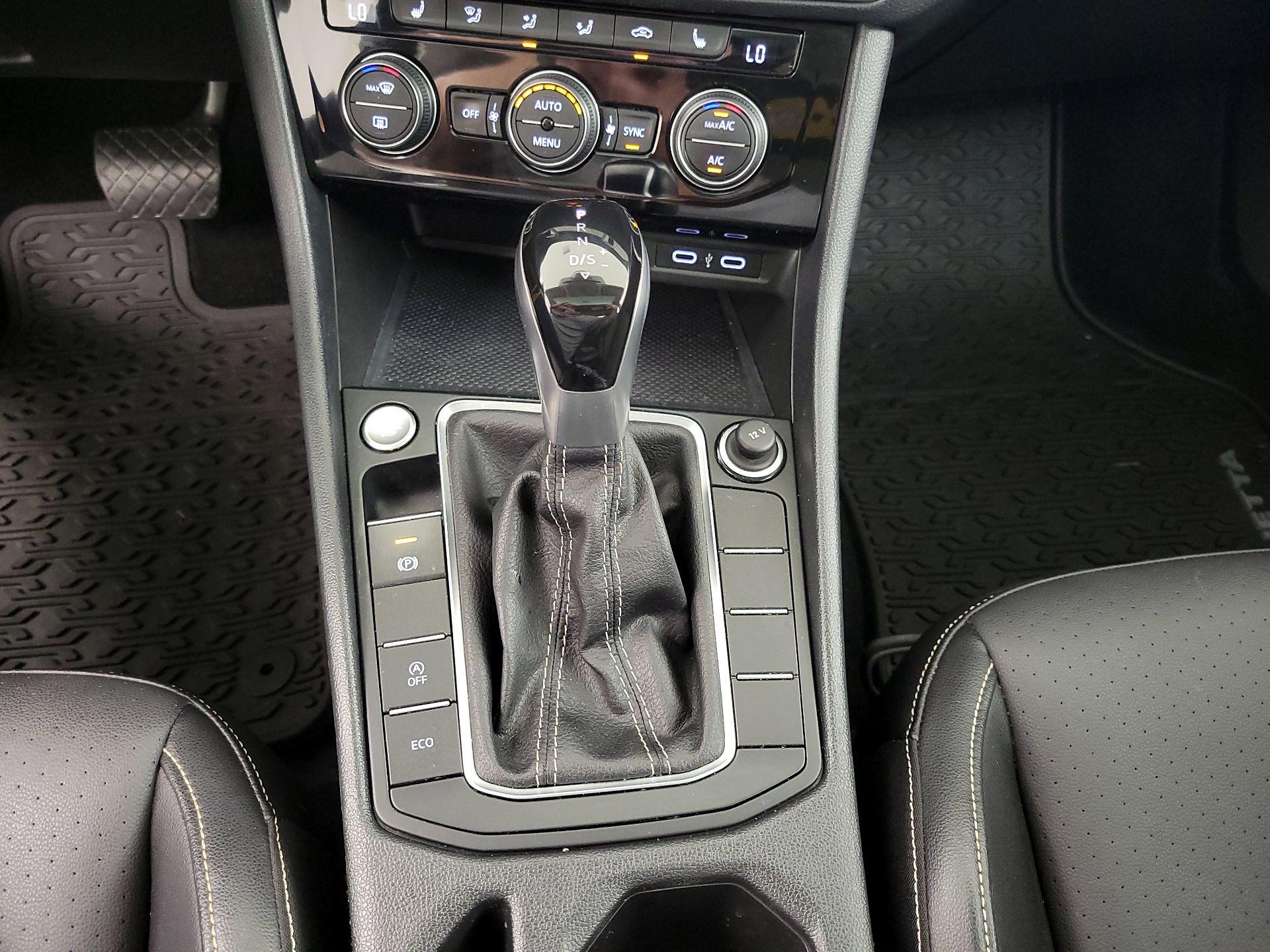 Thumbnail: 2022 Volkswagen Jetta - 17