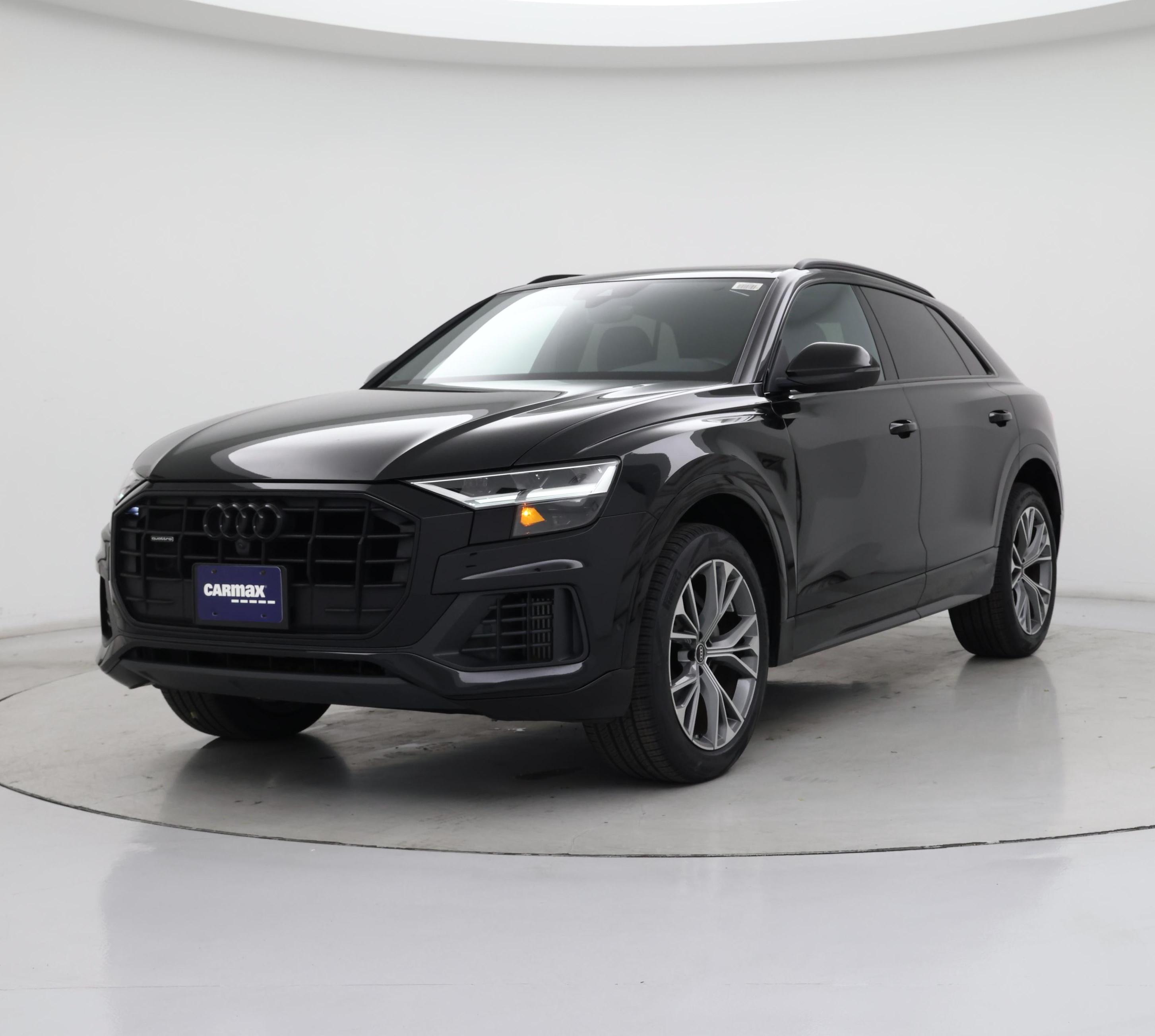 Thumbnail: 2022 Audi Q8 - 4