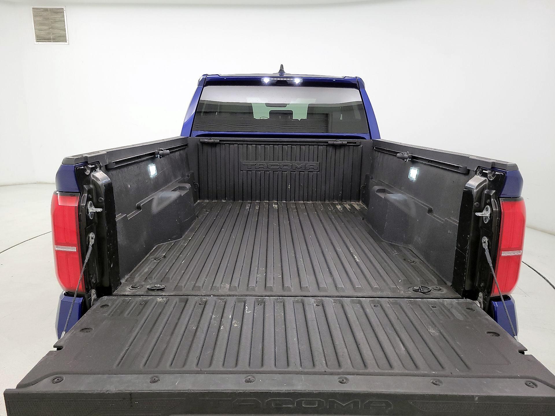Thumbnail: 2024 Toyota Tacoma - 20